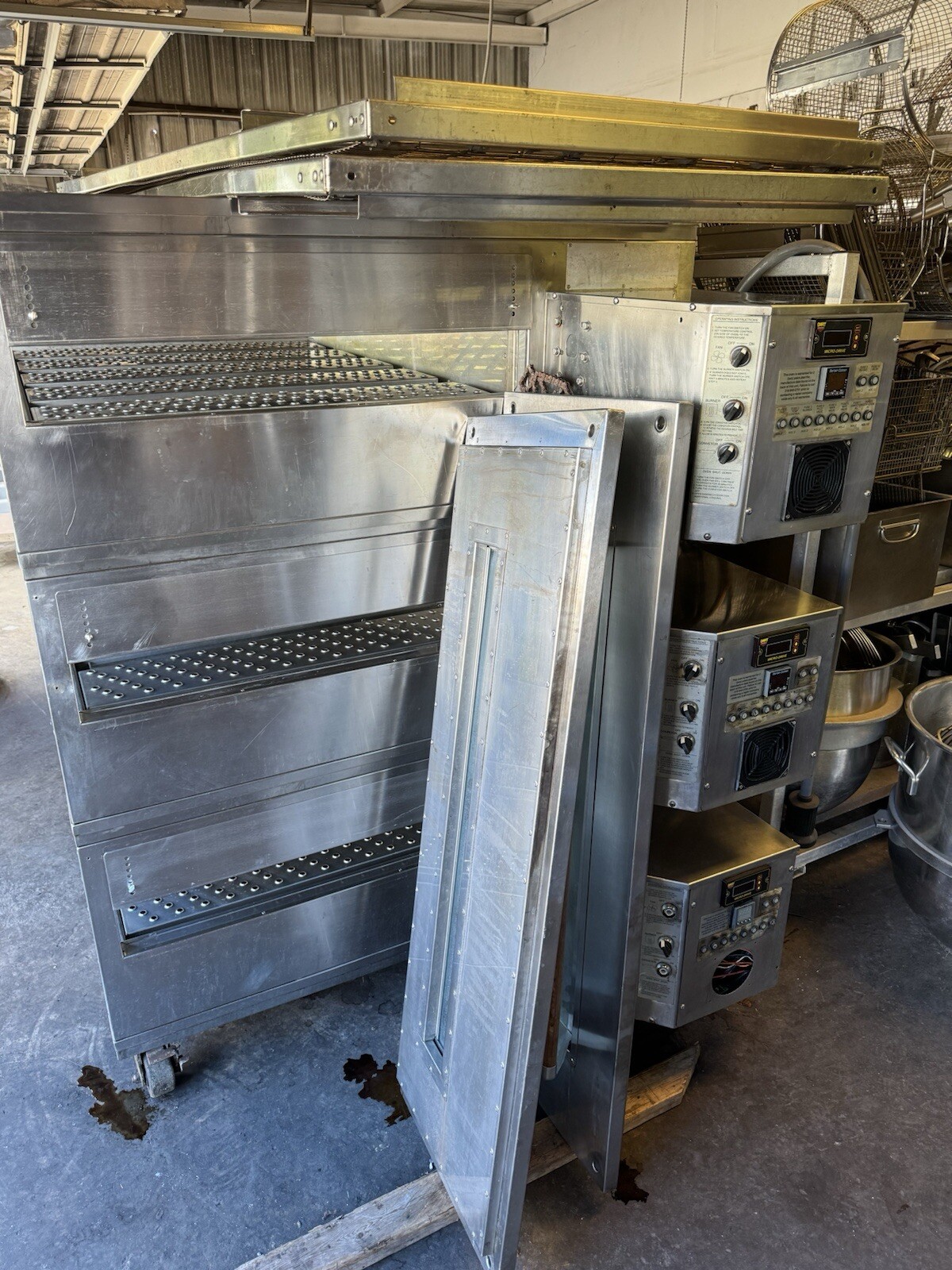 XLT 3255-TS, Double Stack Conveyor Pizza Oven With Casters- Gas- 120v Tested