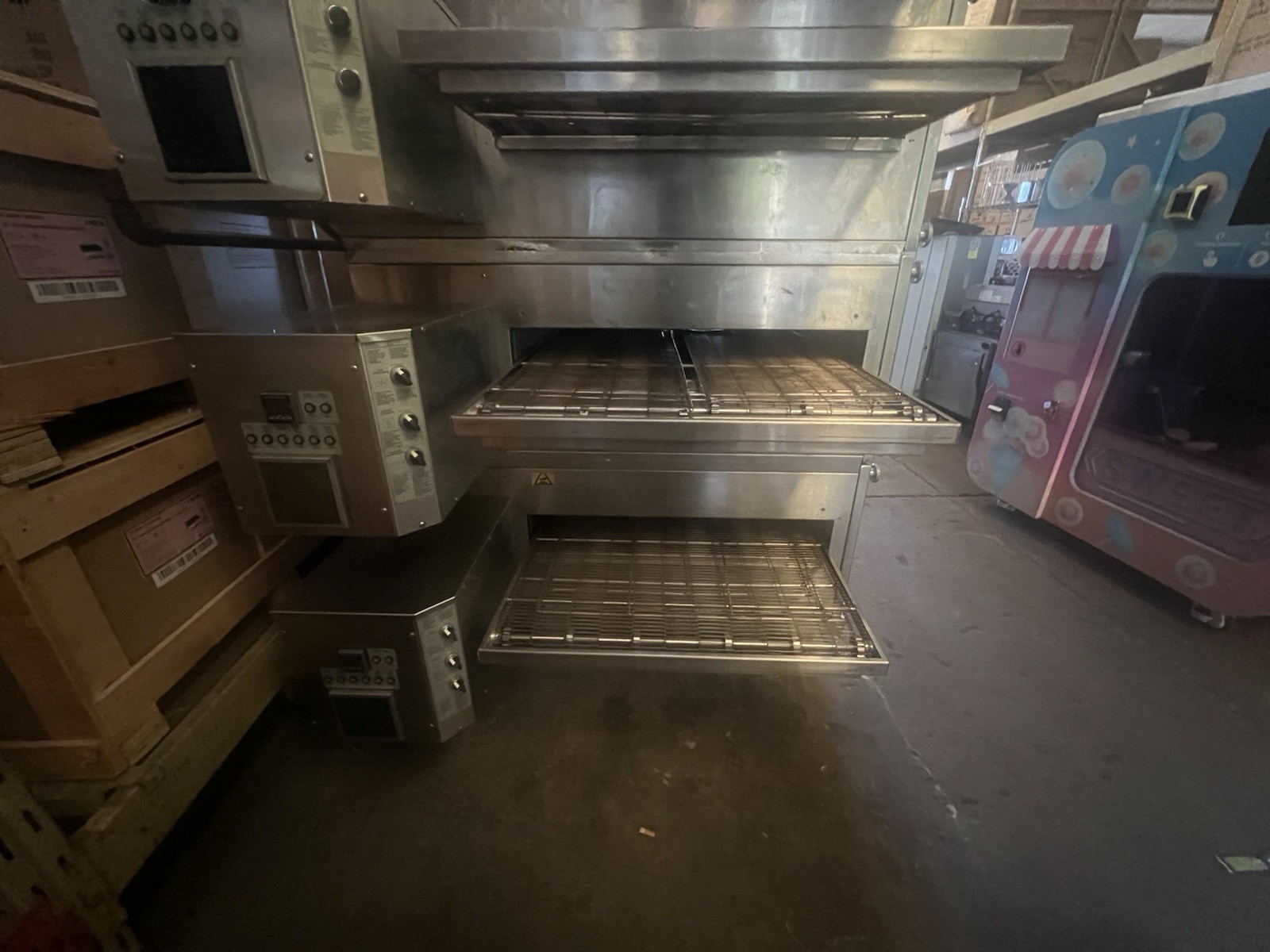 XLT 3270-TS, Triple Stack Conveyor Pizza Oven With Casters- Gas- 120v Tested
