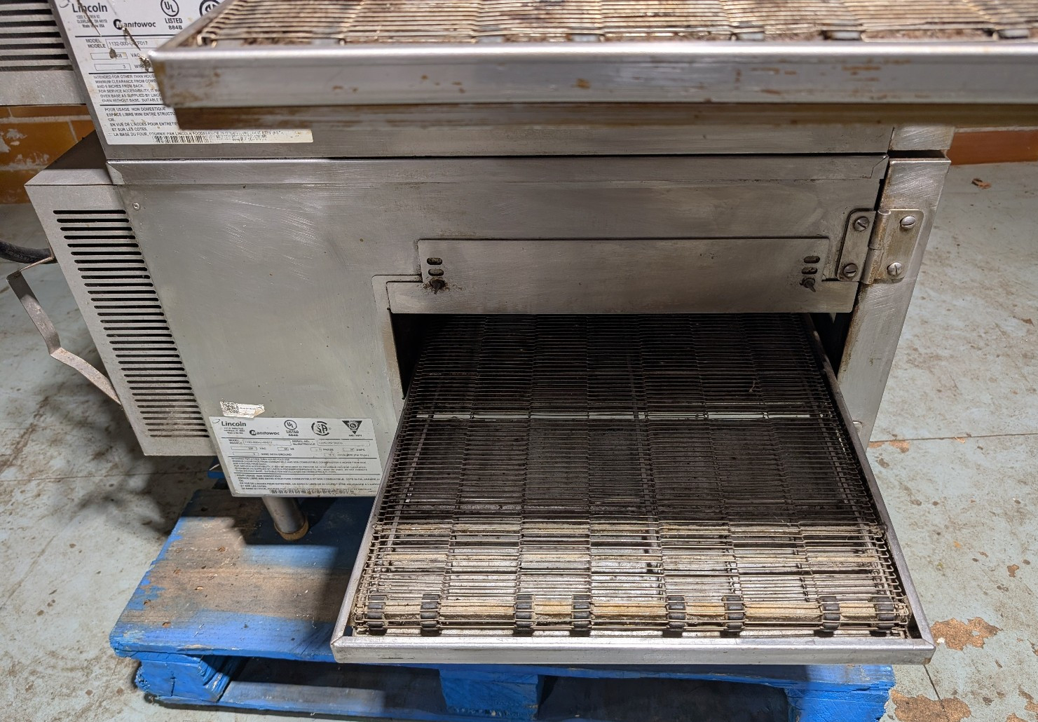Lincoln 1132-0000-U-KF017 Impinger II Express Fast Bake Conveyor Pizza Oven