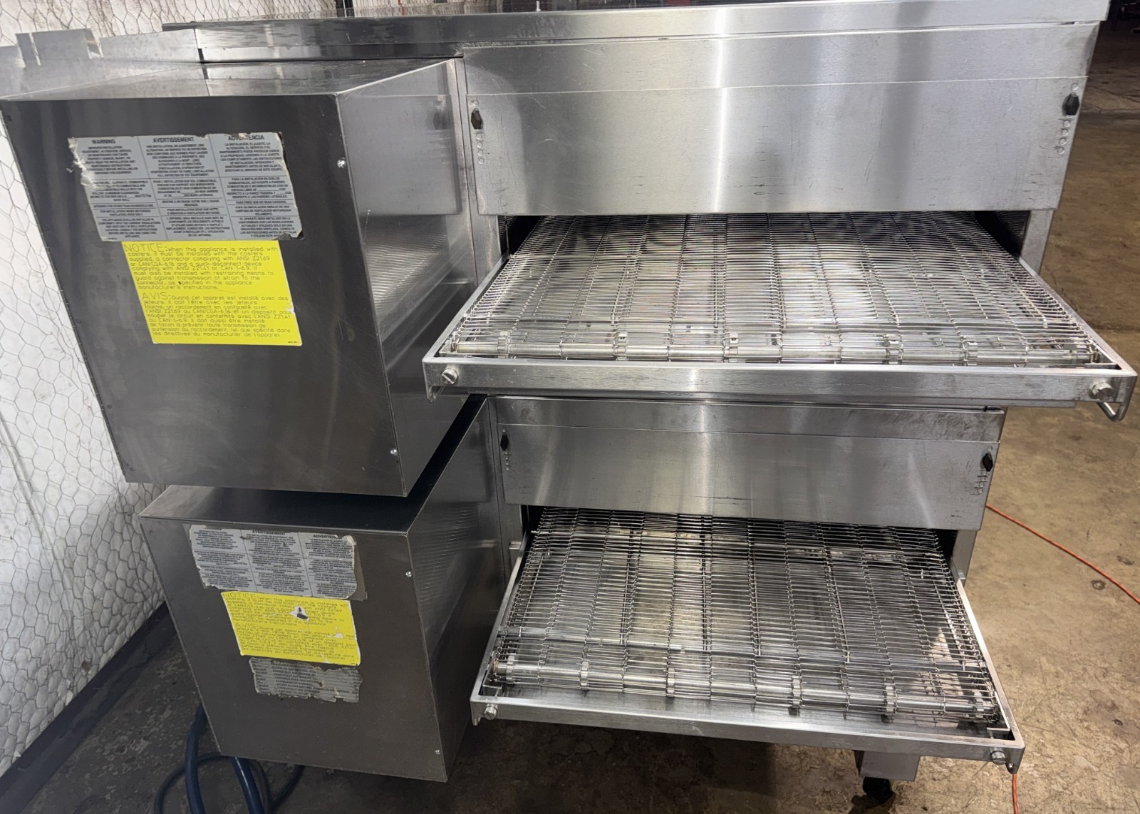 Middleby Marshall Ps840g gas Double Stack Conveyor Pizza Ovens ..Video