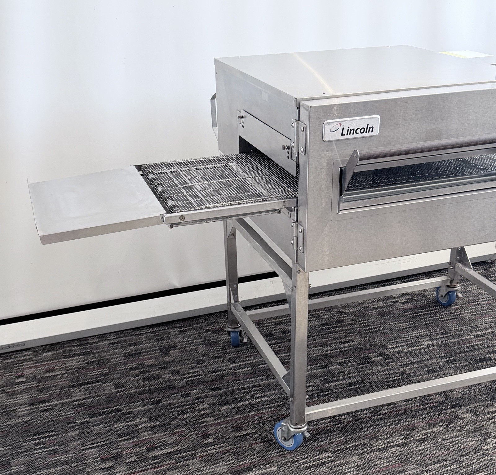 Lincoln Impinger 1116 Single Stack Gas Pizza Oven – READY TO COOK!!