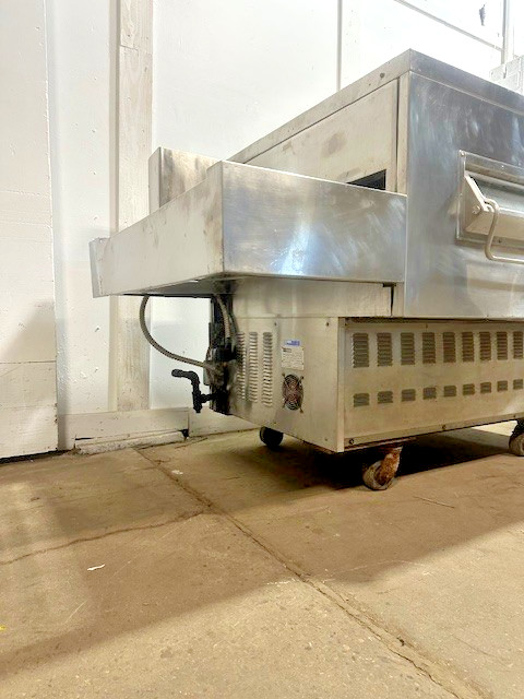 MIDDLEBY MARSHALL IS-350-1 NAT GAS 32″W 150,000 BTU CONVEYOR PIZZA OVEN