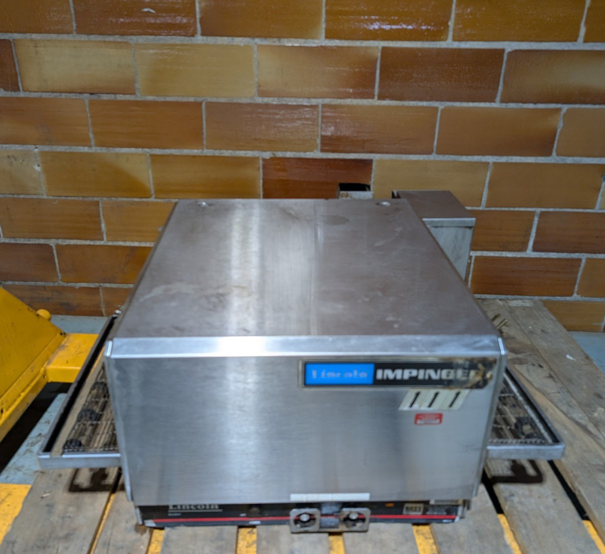 Lincoln Impinger 1301-4 Countertop Conveyorized Electric Pizza Oven