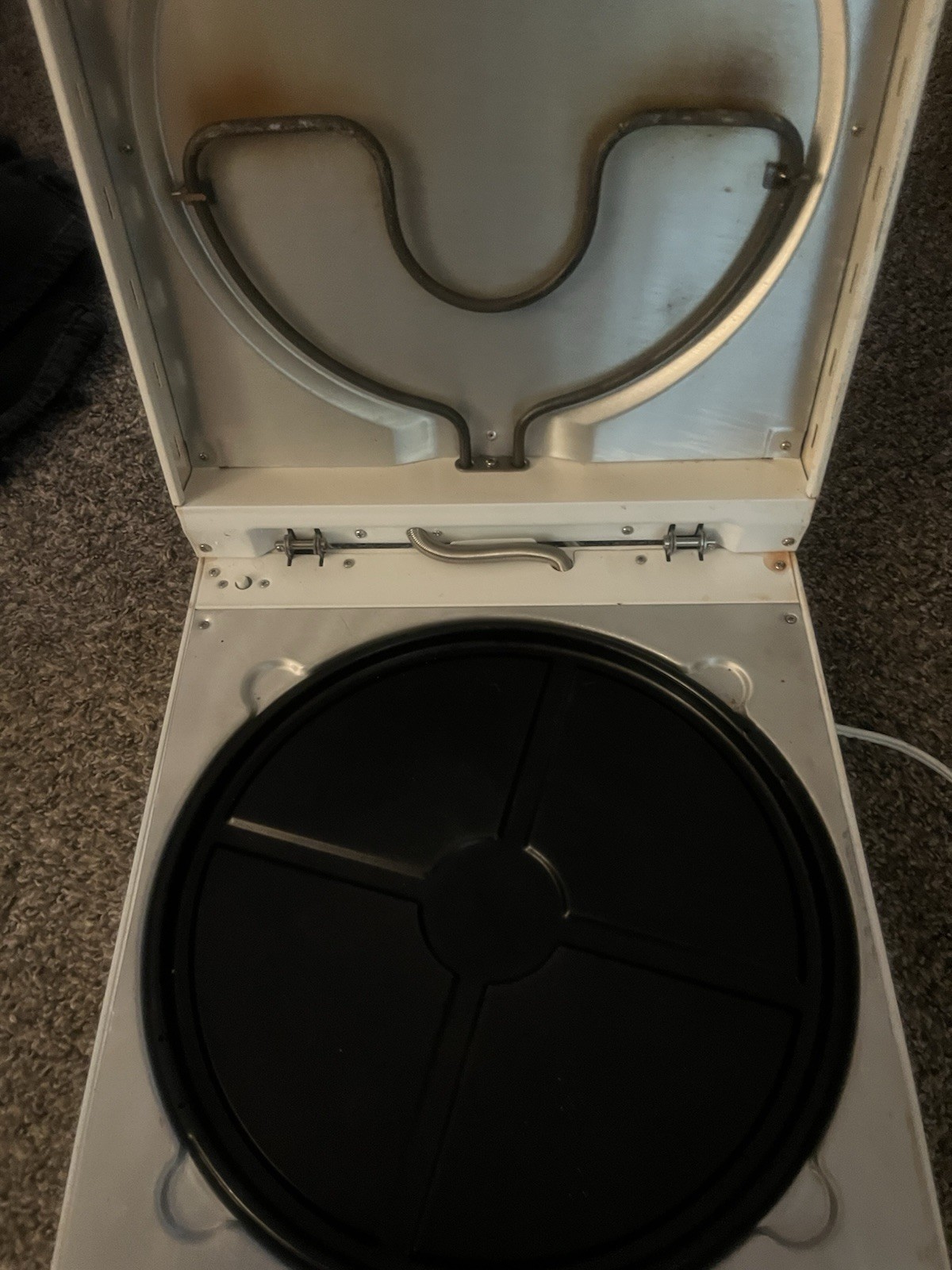 Cuizen Pizza Box Countertop Oven with 12″ Rotating Pan PIZ-4012