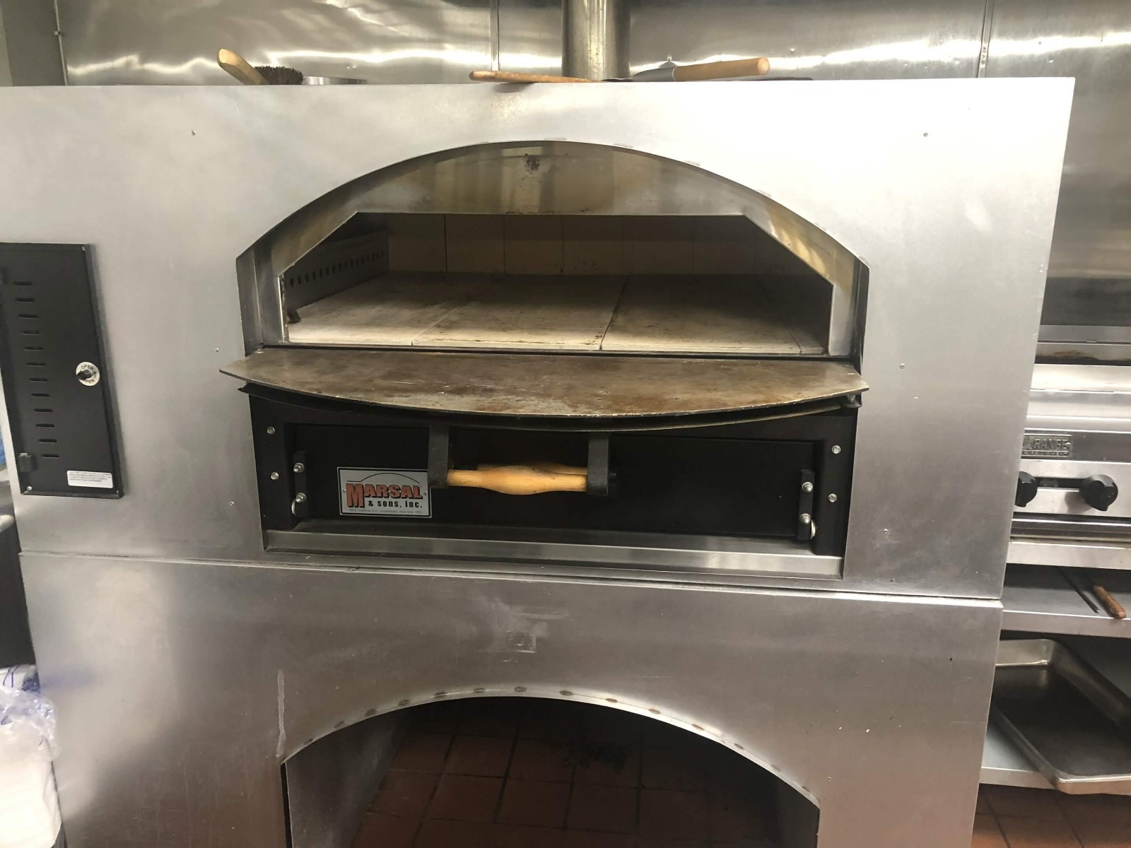 Marshal MB 42 Natural Gas pizza Oven