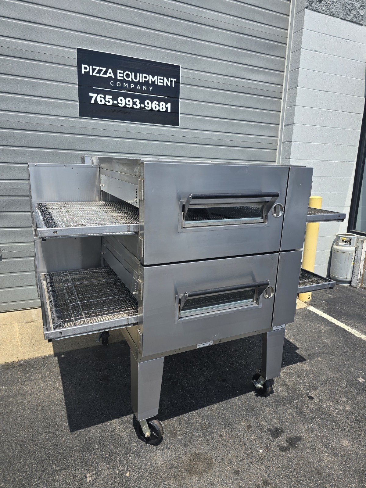 Lincoln Impinger 1600 Double Deck Gas Fired Conveyor Pizza Oven 32″
