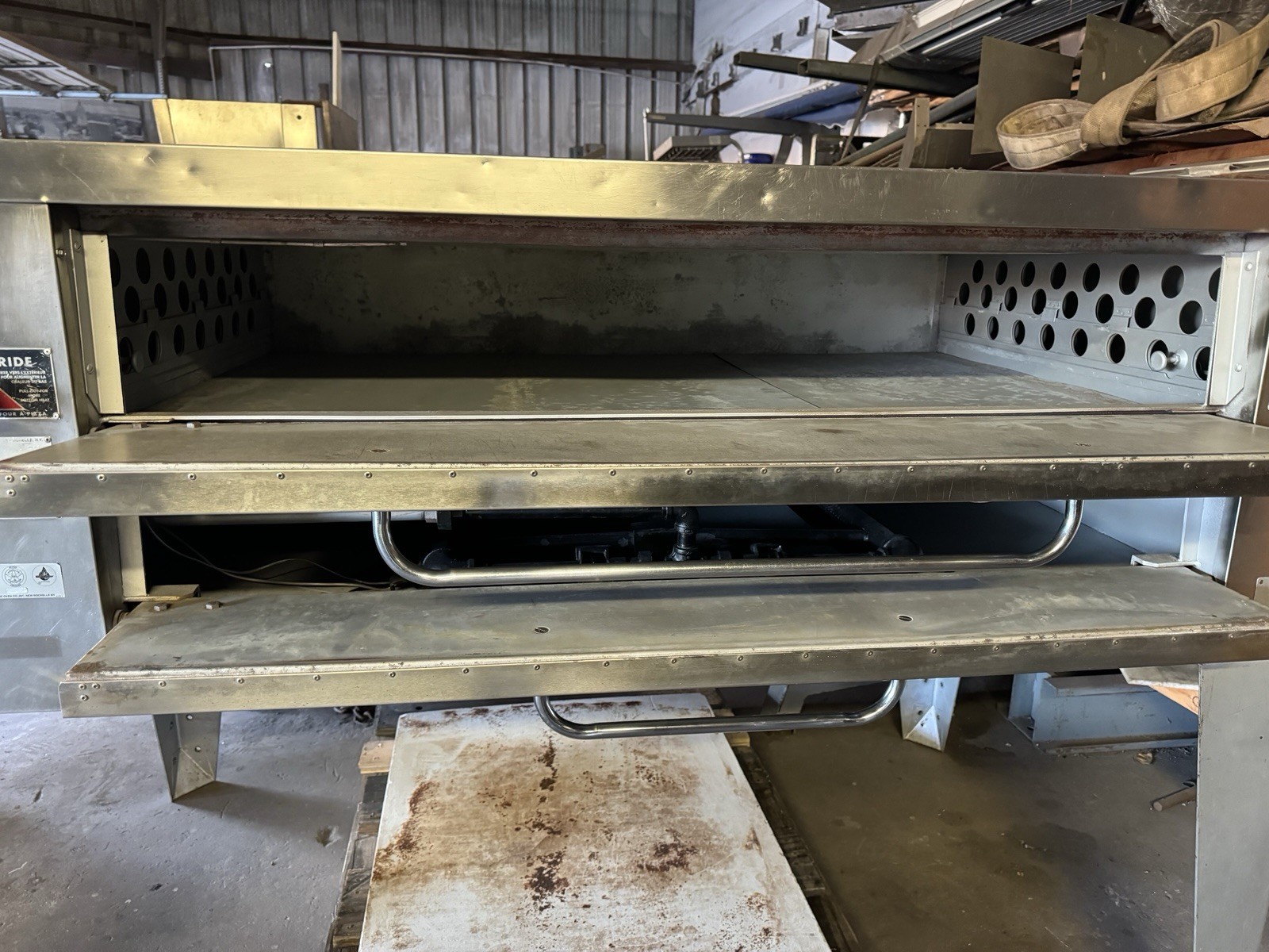 BAKERS PRIDE Y600 COMMERCIAL 78″ PIZZA DECK GAS OVEN
