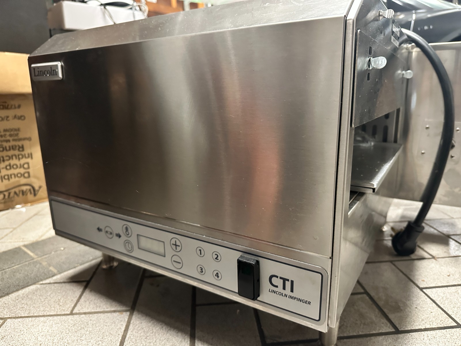 Lincoln 2500/1366 50″ Single Belt Digital Impinger Countertop Conveyor Oven