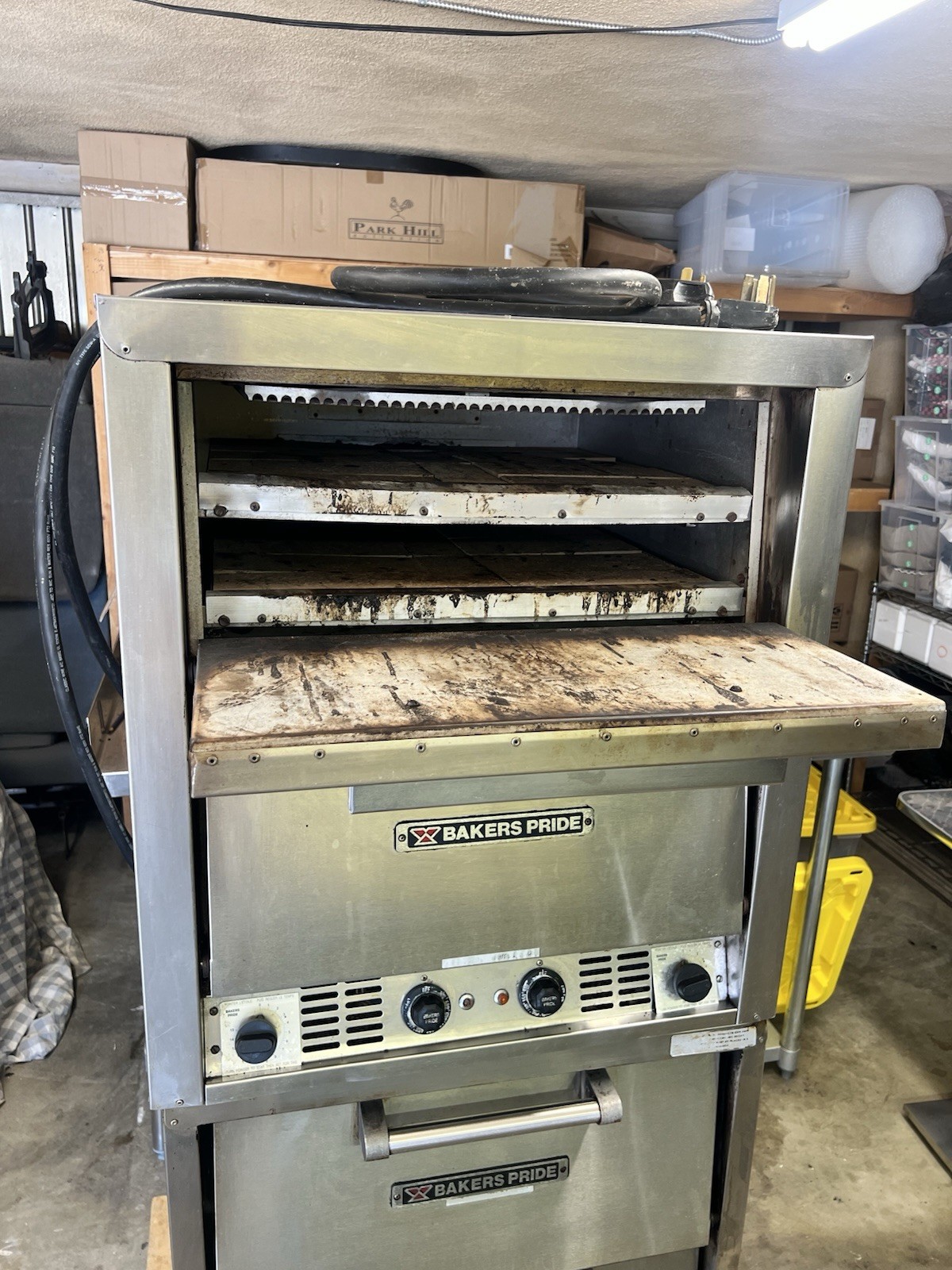 Pizza/Pretzel Stone Deck Oven Bakers Pride P44S 208/240V 3ph TESTED