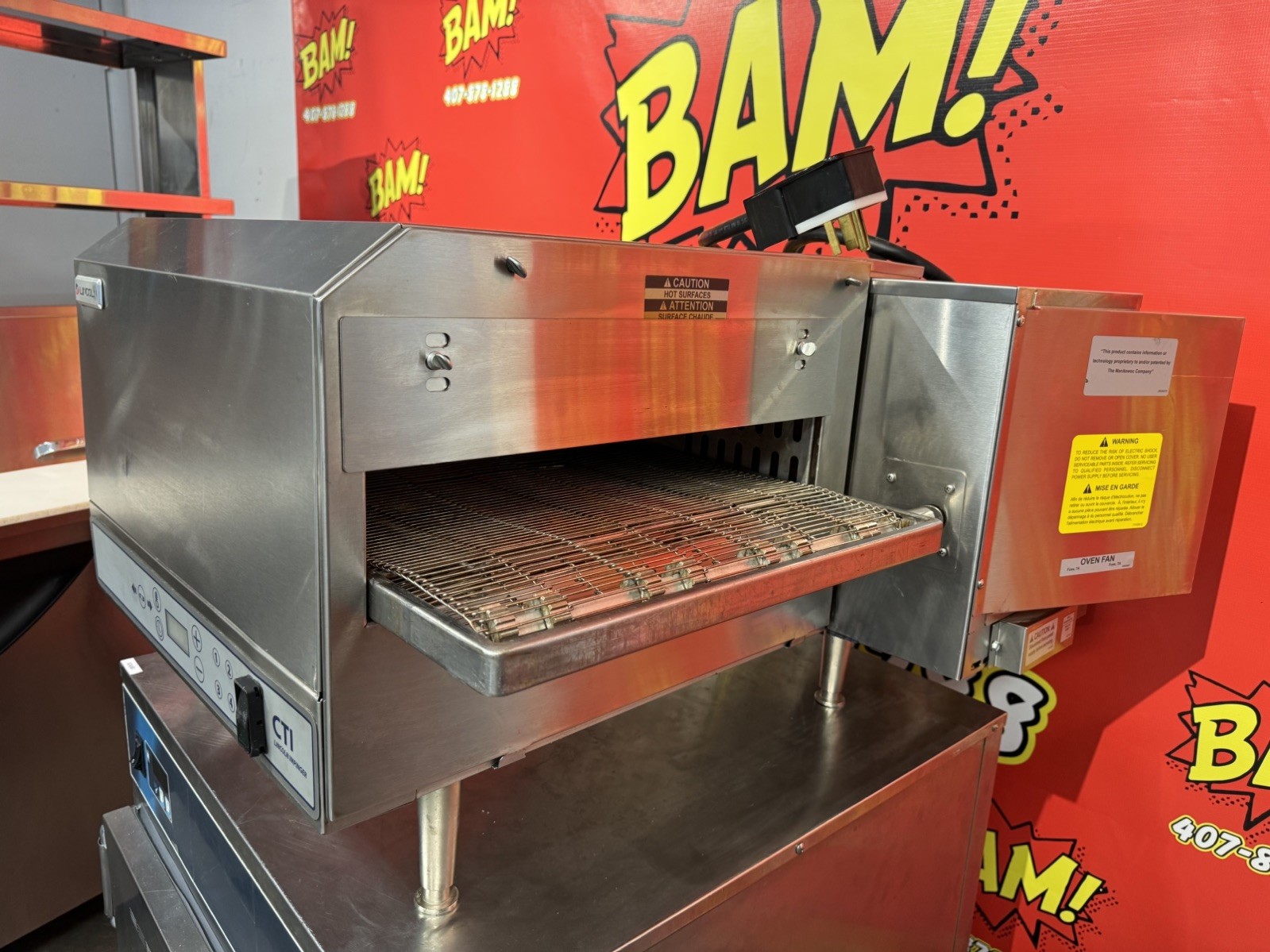 2022 Lincoln 50″ Electric Countertop Ventless Conveyor Oven V2500- working