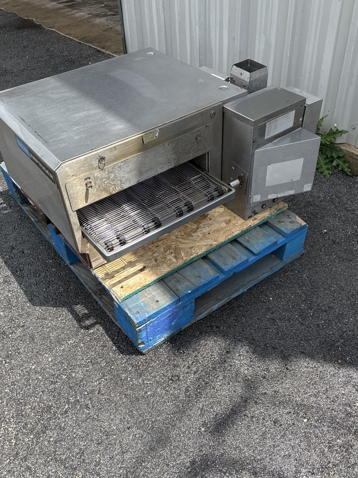 Lincoln Impinger 1301 Countertop Conveyor/Pizza Oven 1 Phase (VIDEO)