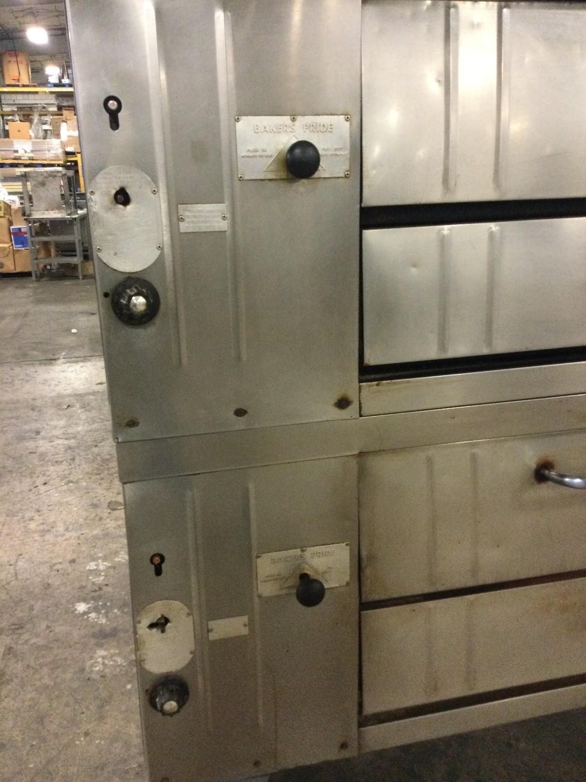 Bakers Pride Y600 Gas Double Deck Pizza Oven With Stones
