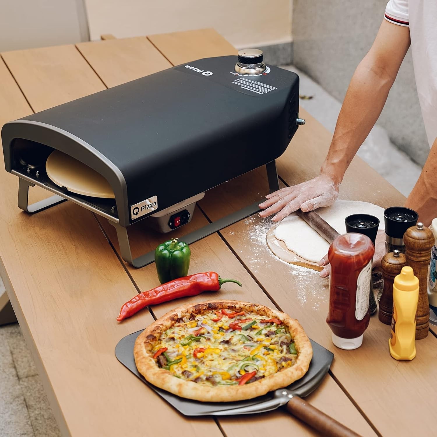 Portable Gas Pizza Oven with Automatic Rotating Stone//