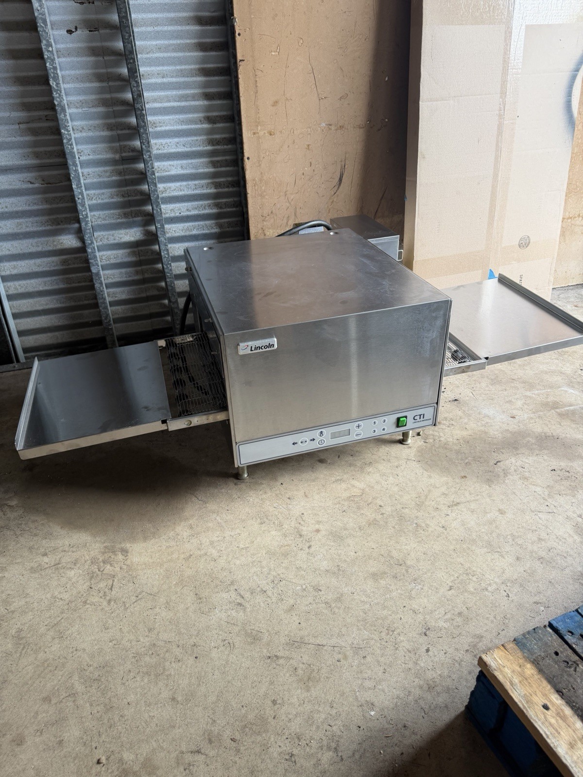 Lincoln Conveyor Pizza Oven Lincoln 2501 SINGLE PHASE 208V