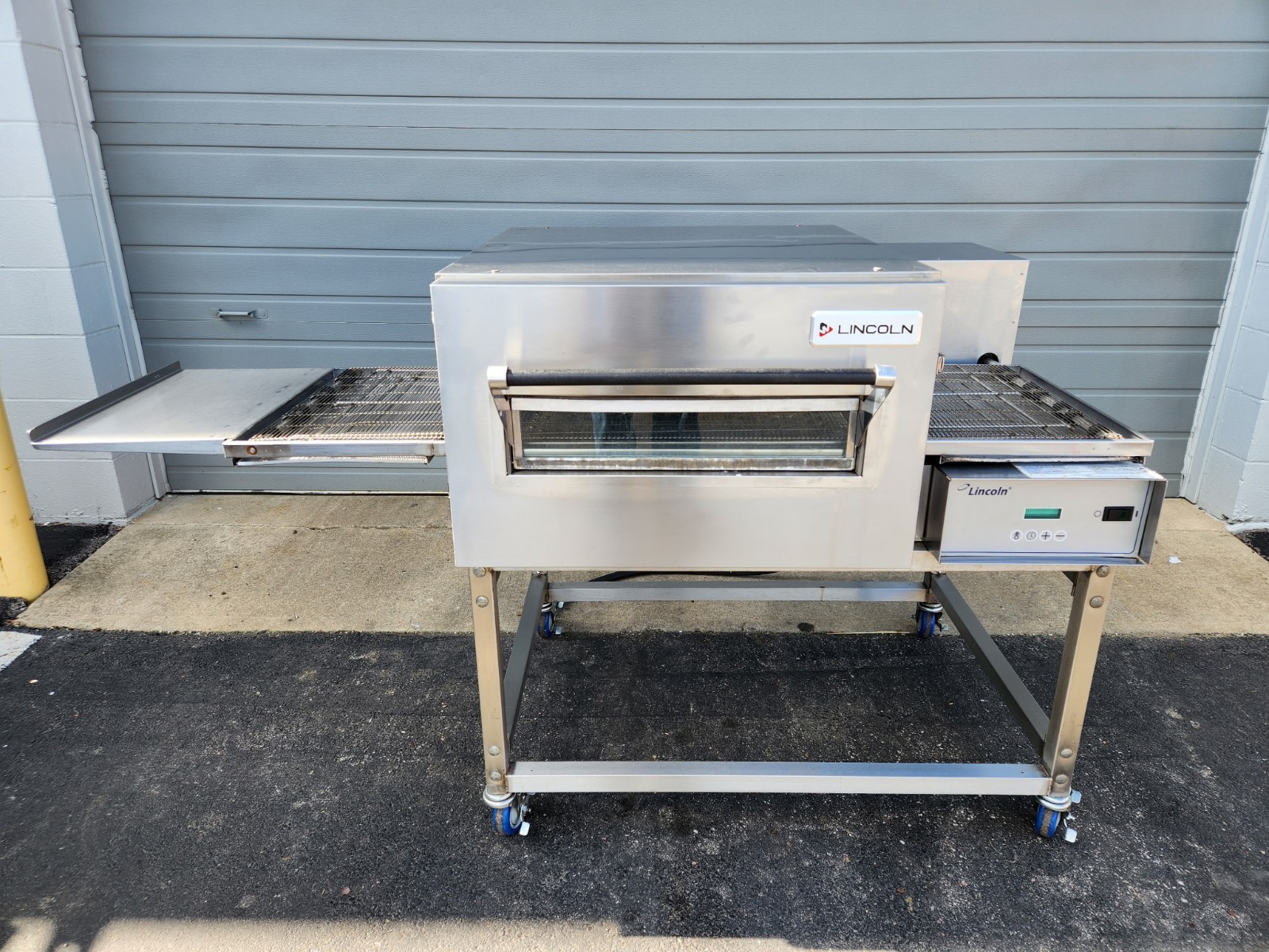 Lincoln Impinger 1116 Single Stack Gas Fired Conveyor Pizza Oven