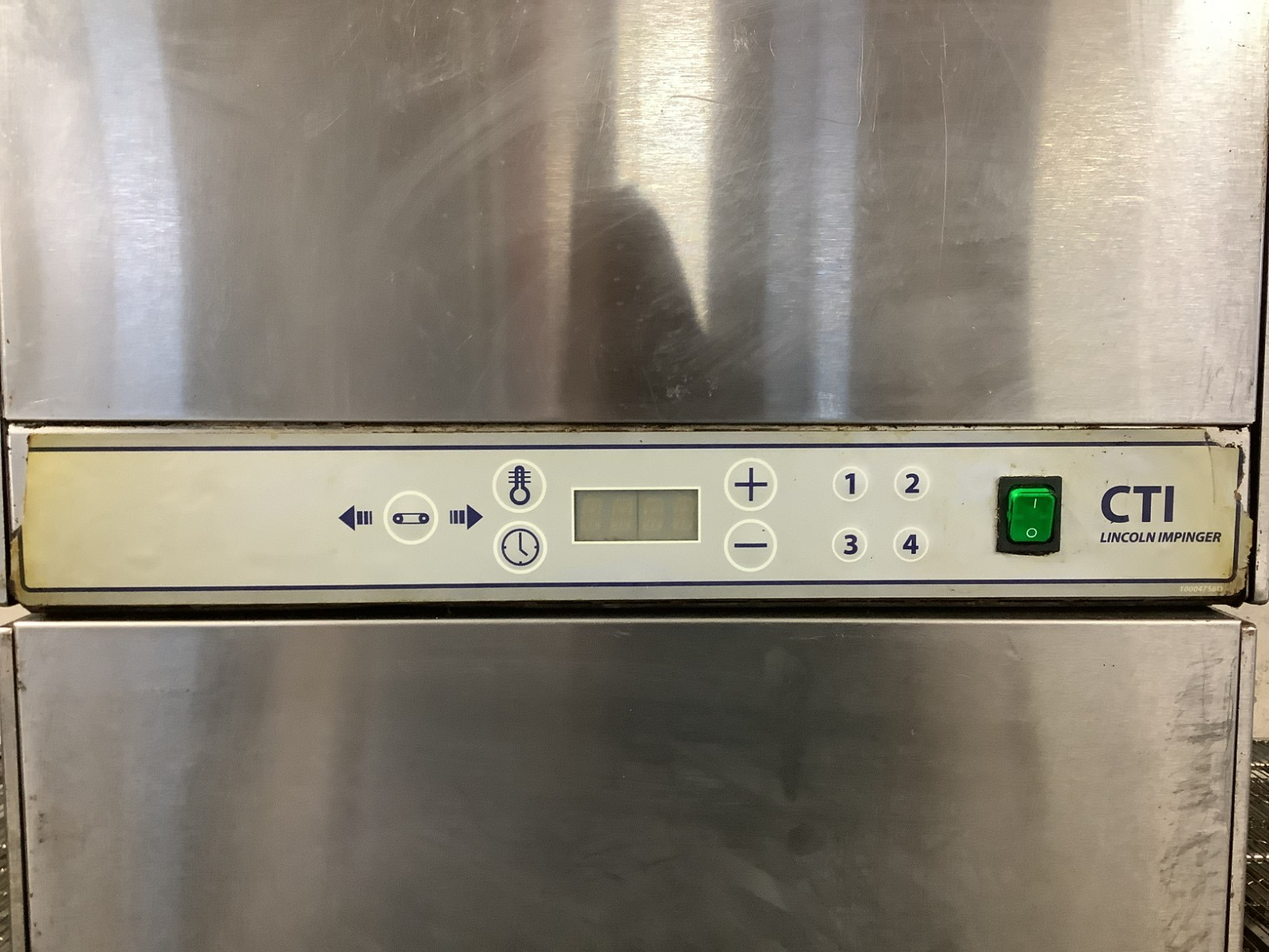 Conveyor Oven Lincoln 2501 SINGLE PHASE 208V 16″ wide belt Tested
