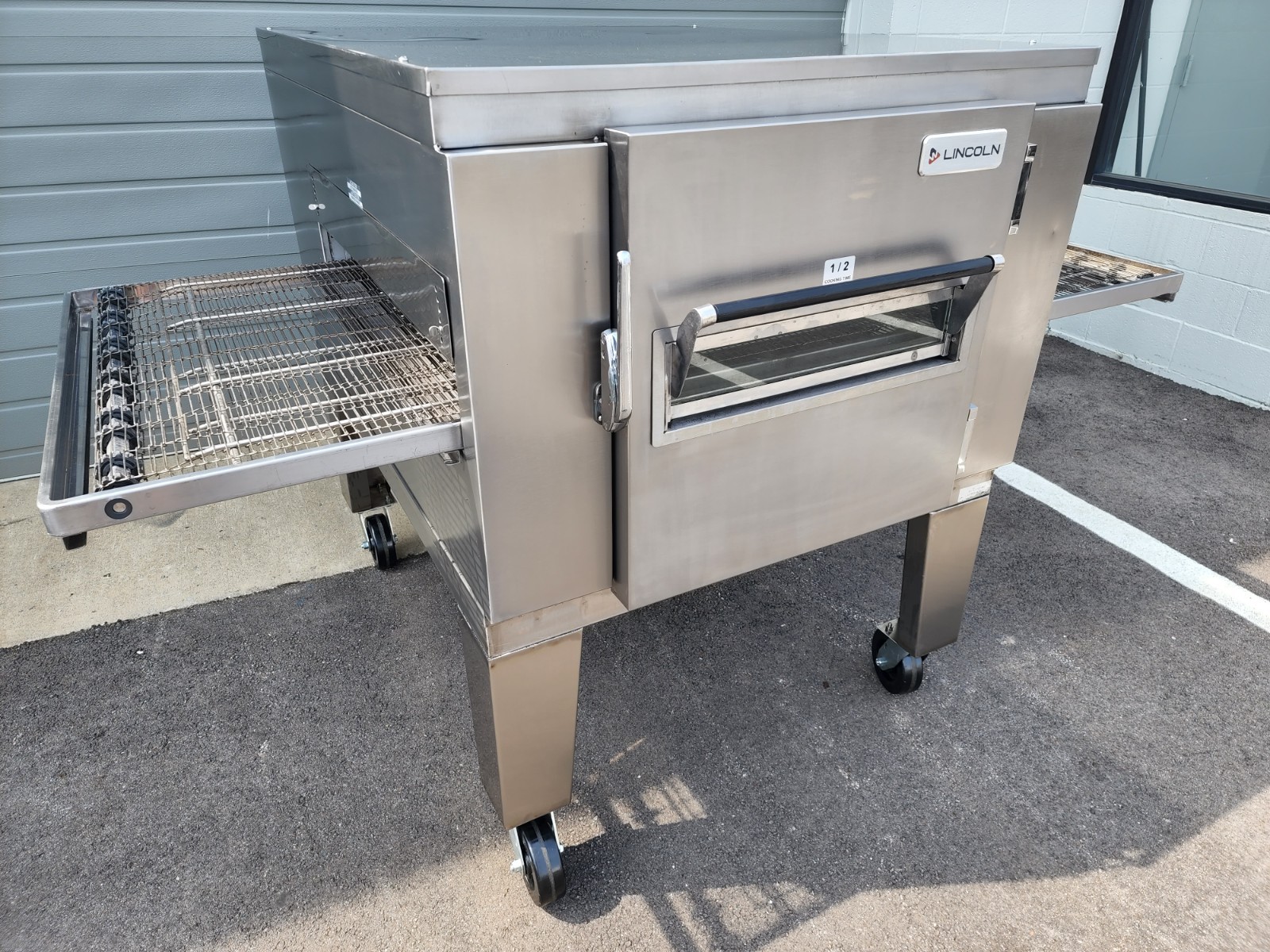 Lincoln Impinger 1450 Single Deck Gas Fired Conveyor Pizza Oven 32″