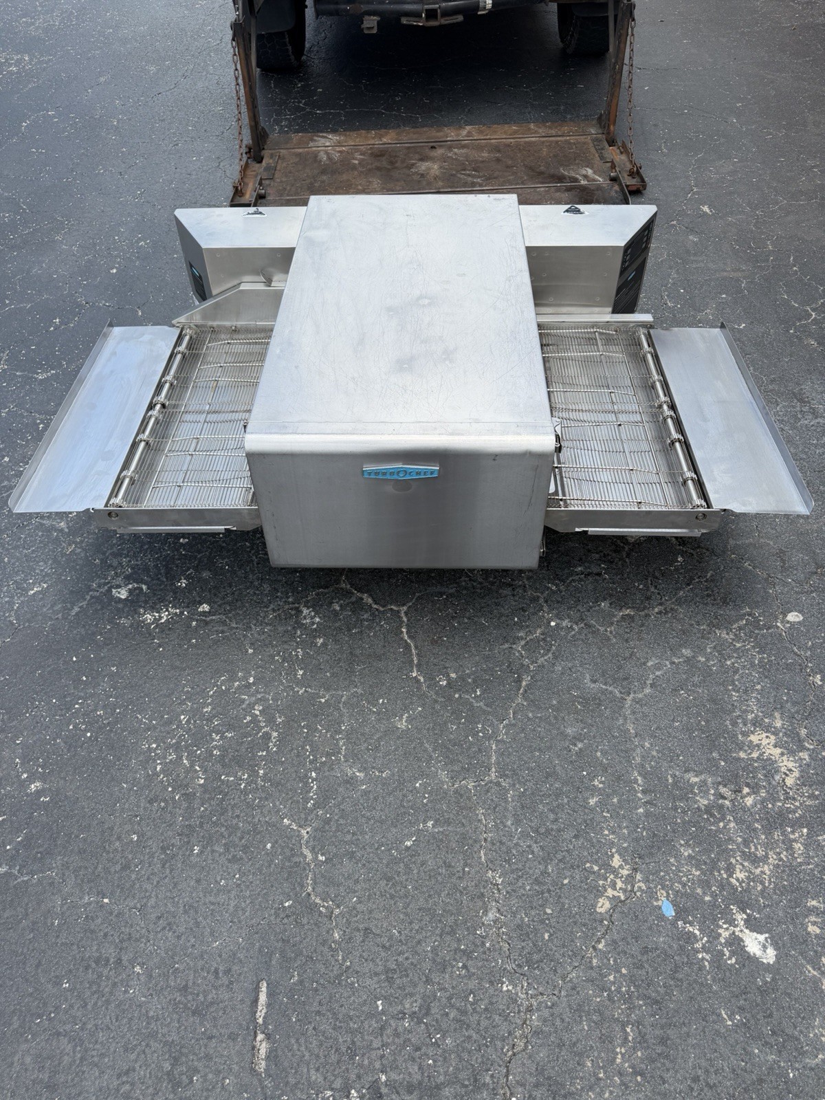 TurboChef HCW 2620 High Speed 26” Conveyor Pizza Oven Ventless