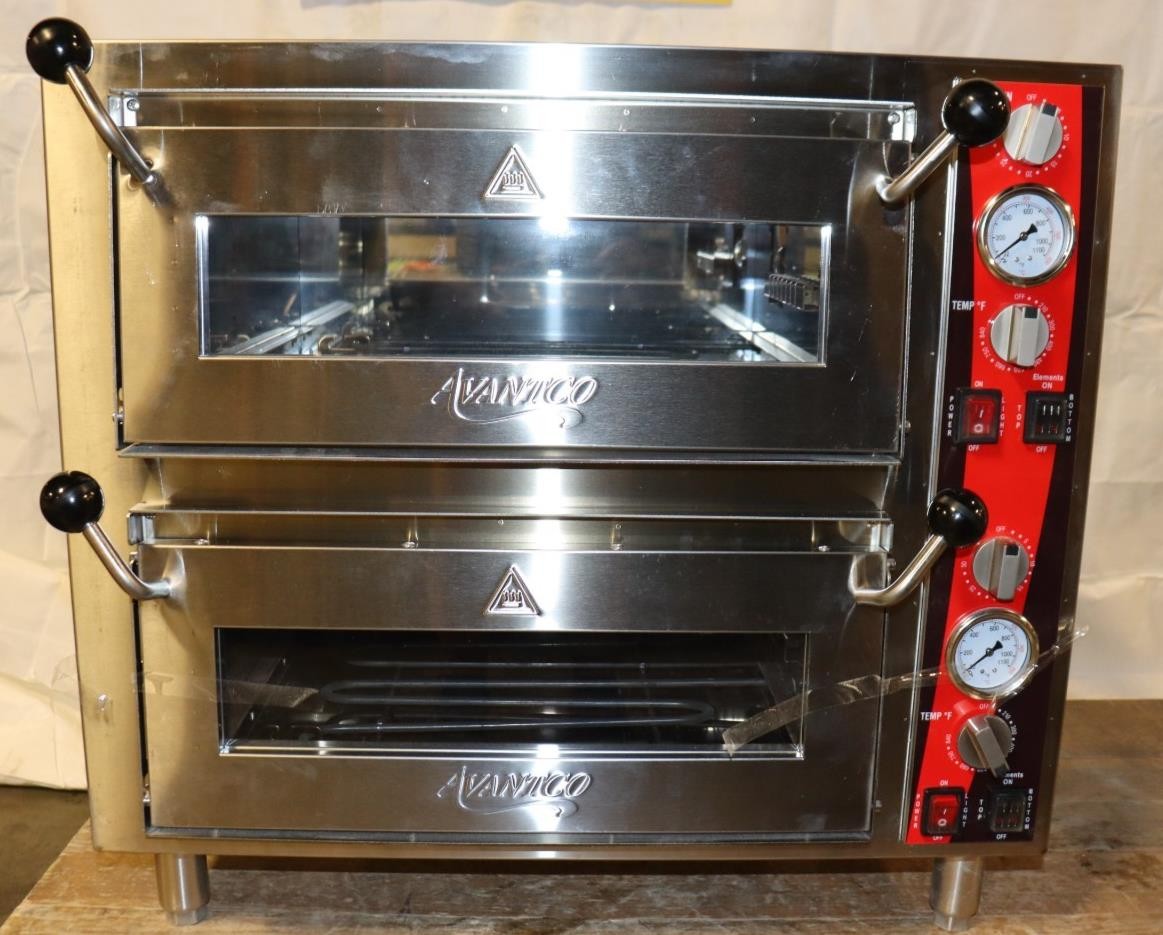 Avantco Double Deck Countertop Pizza/Bakery Oven w/ Independent Chambers 3200W