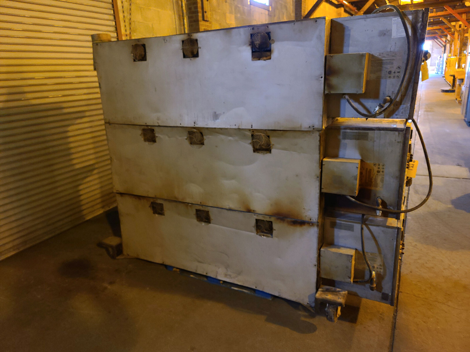BLODGETT MT3870 CONVEYOR TRIPLE STACK PIZZA OVEN