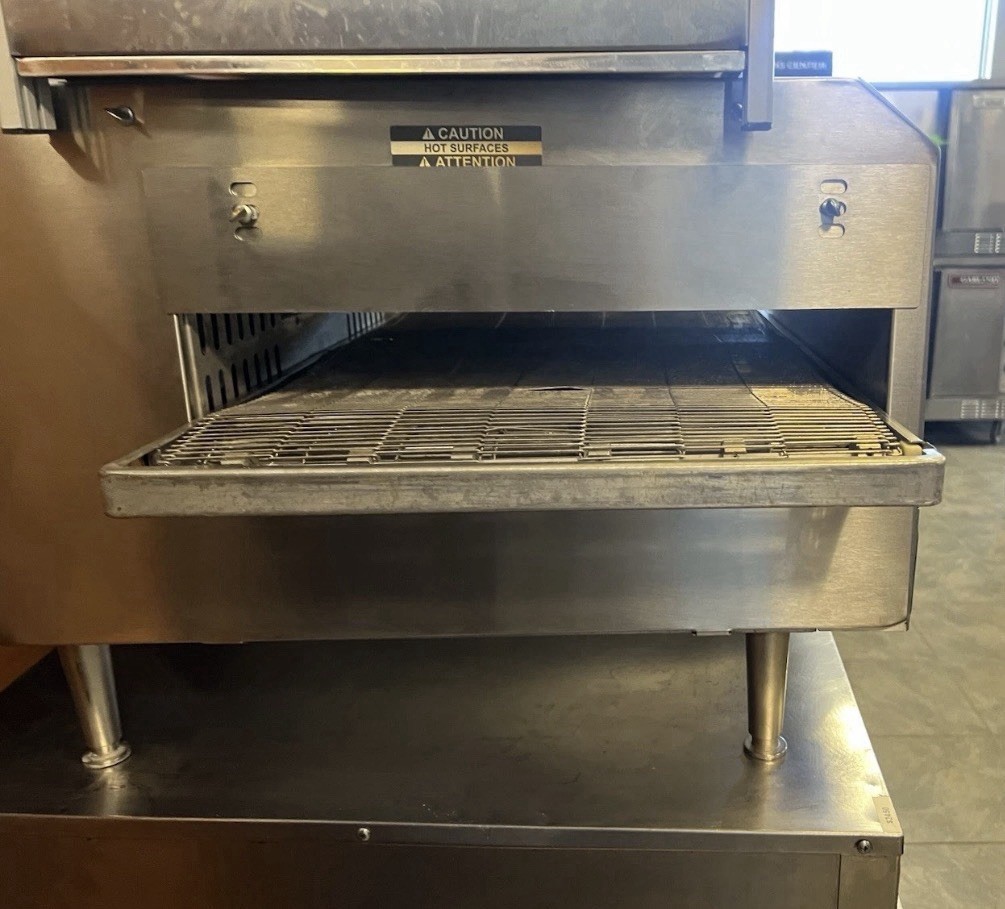 Lincoln V2500 31″ Electric Countertop Ventless Impinger Conveyor Oven 208-240V