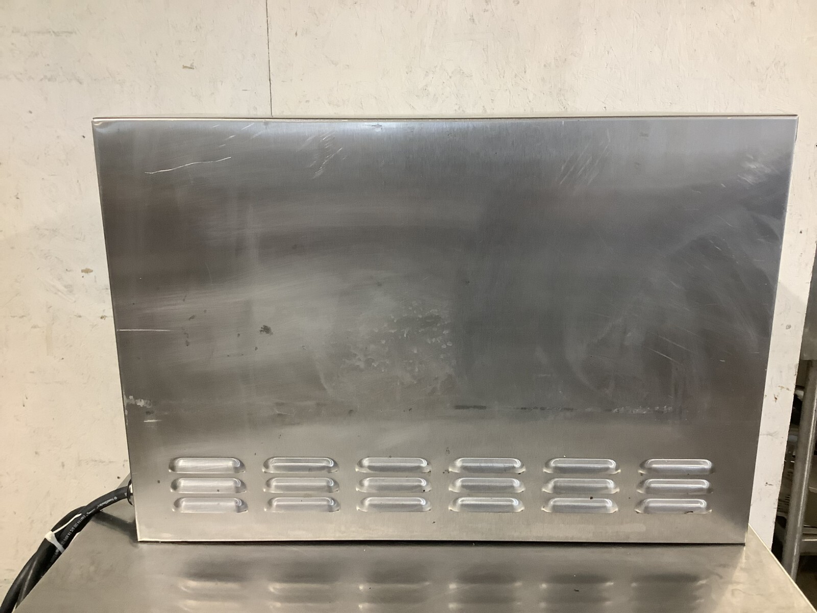 Pizza Oven APW Wyott P-18 Countertop 2 Deck 1ph 120V Tested