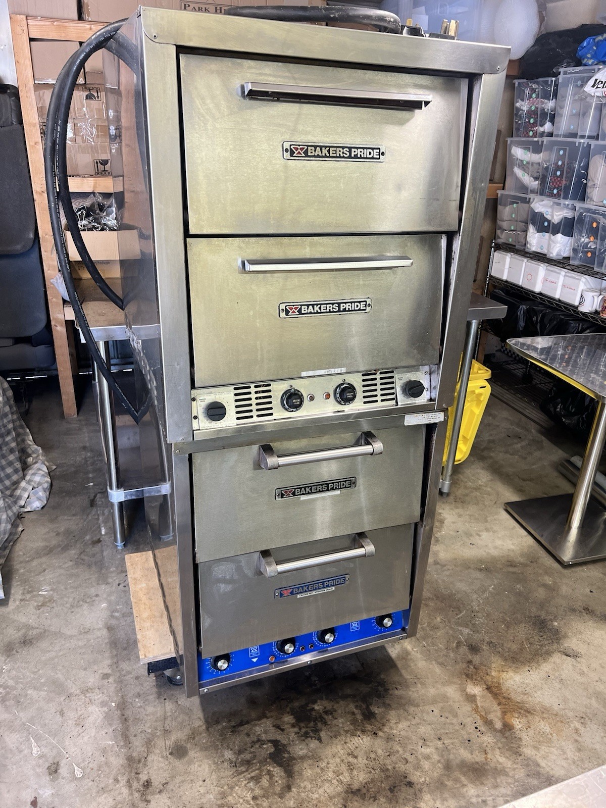 Pizza/Pretzel Stone Deck Oven Bakers Pride P44S 208/240V 3ph TESTED