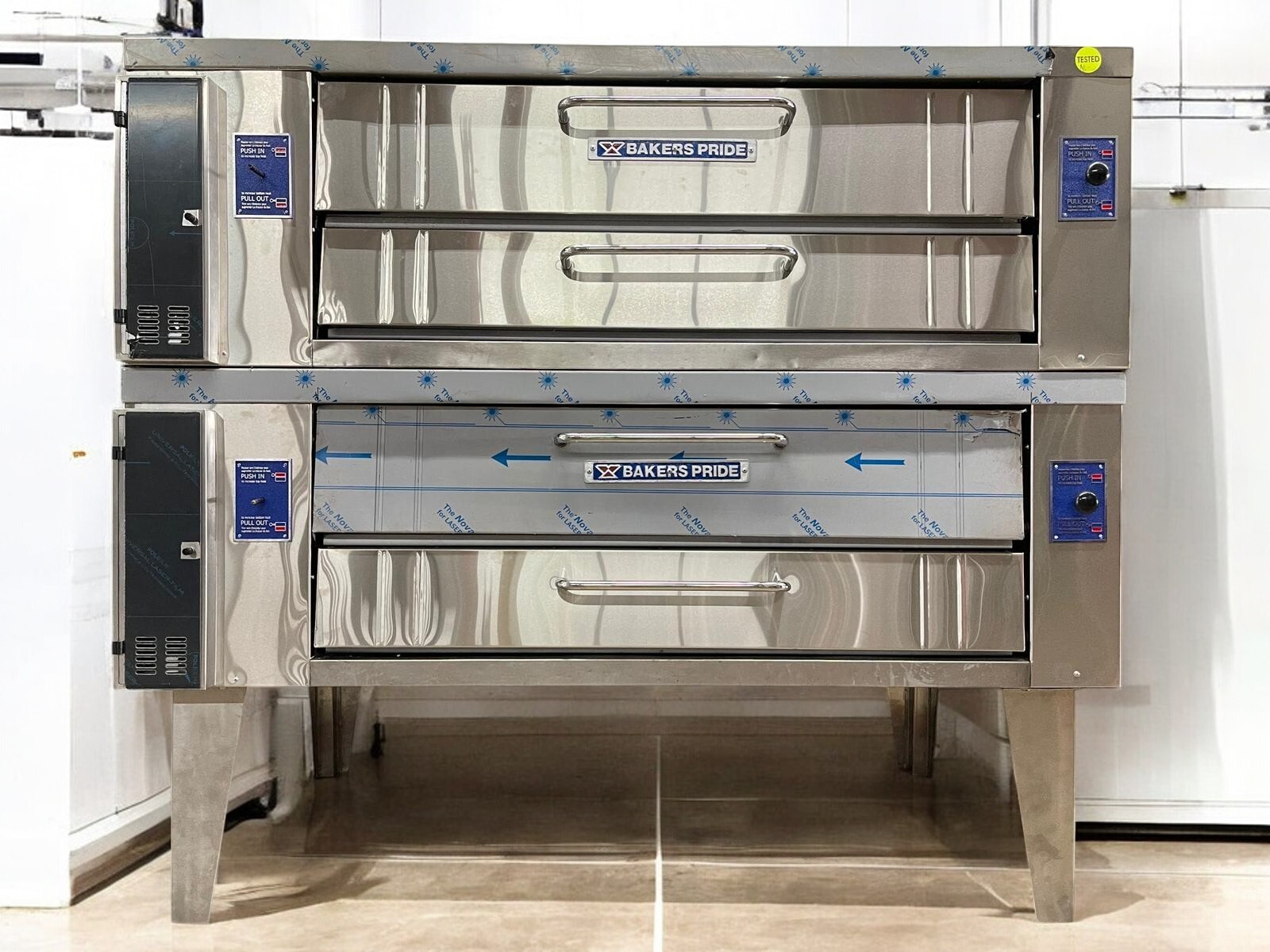 Baker’s Pride Y600 Pizza Oven