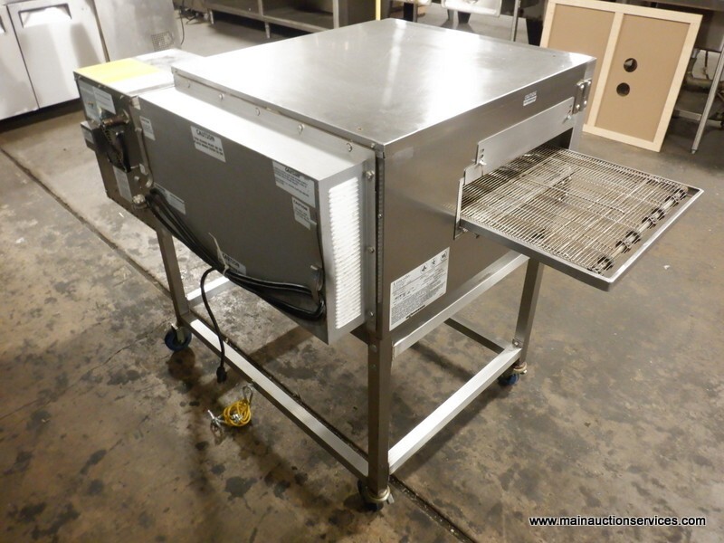 Lincoln Impinger 1116-080-A, Gas Conveyor Pizza Oven With Casters