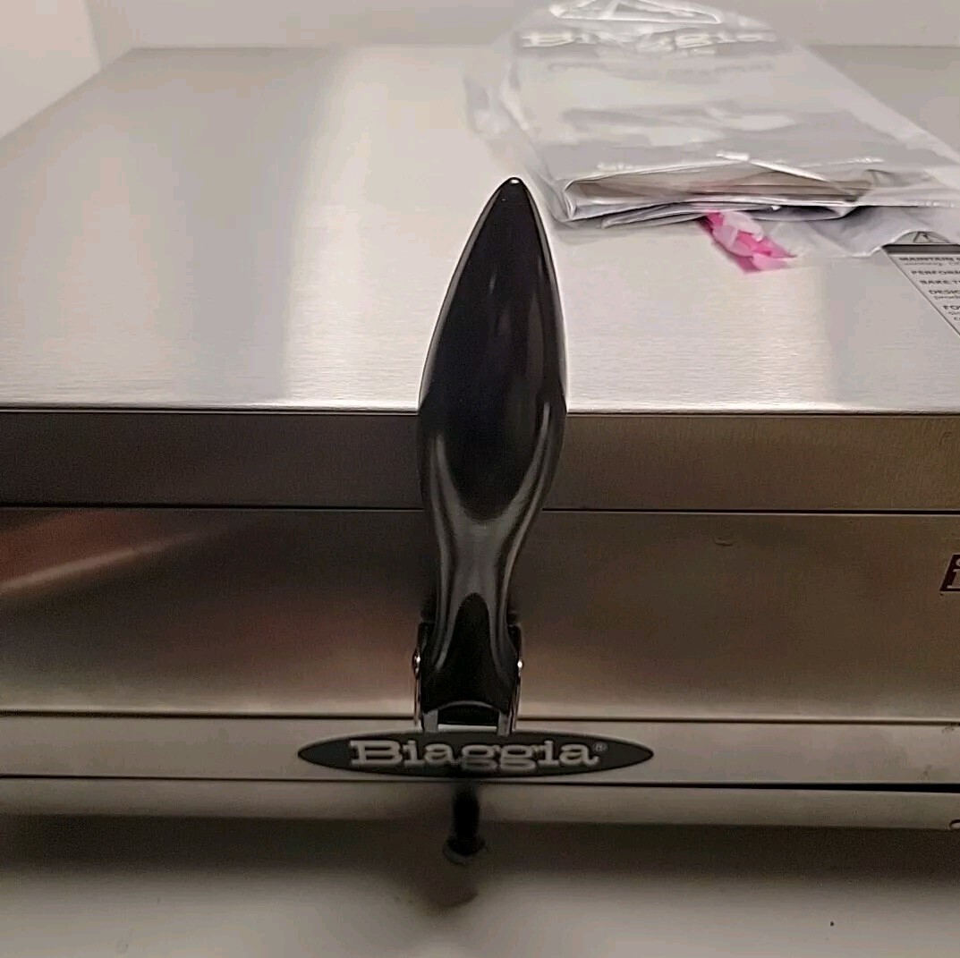 Biaggia Deluxe Pizza & Snack Oven – Model 508, Clean