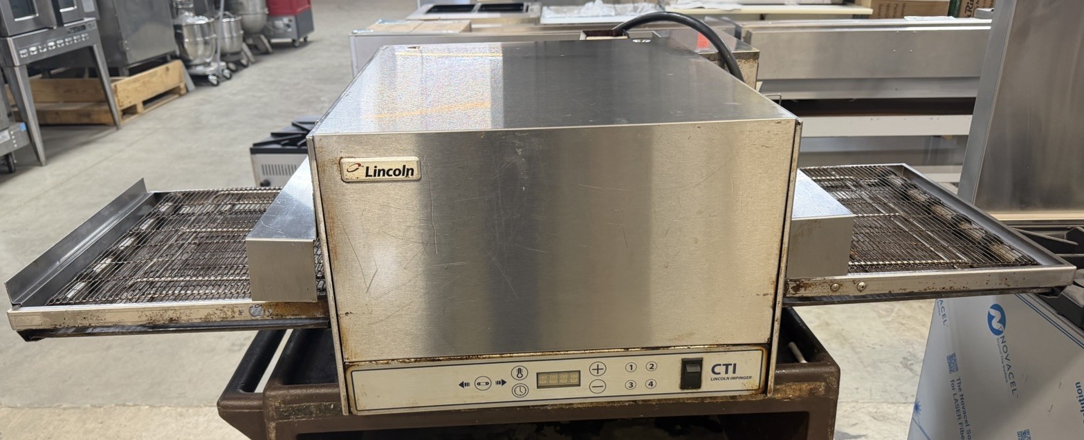 Used Lincoln Impinger 2501 Electric Countertop Conveyor Oven Digital Controls