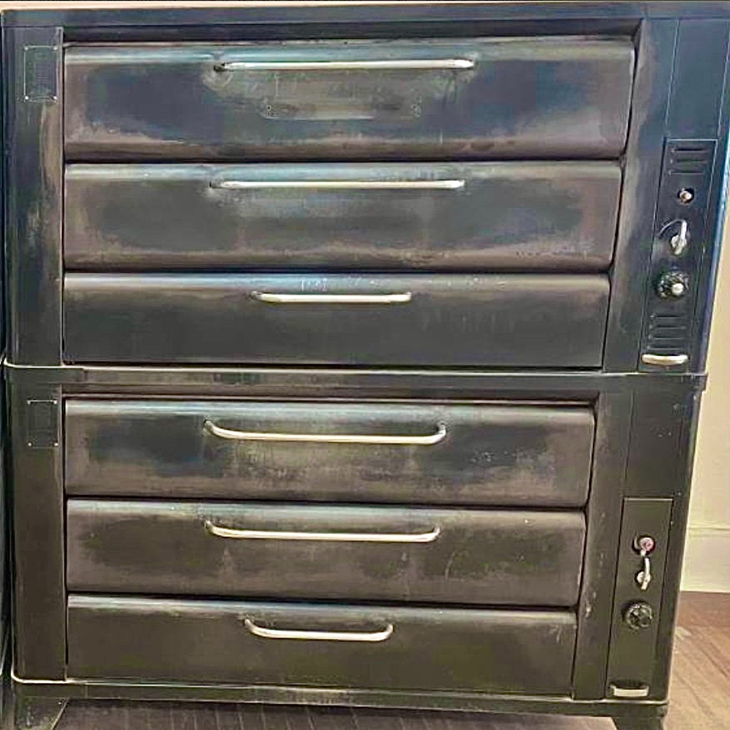 Blodgett 981 Pizza Baking Gas Ovens w/ Shipping, Delivery &/or Set-up available!