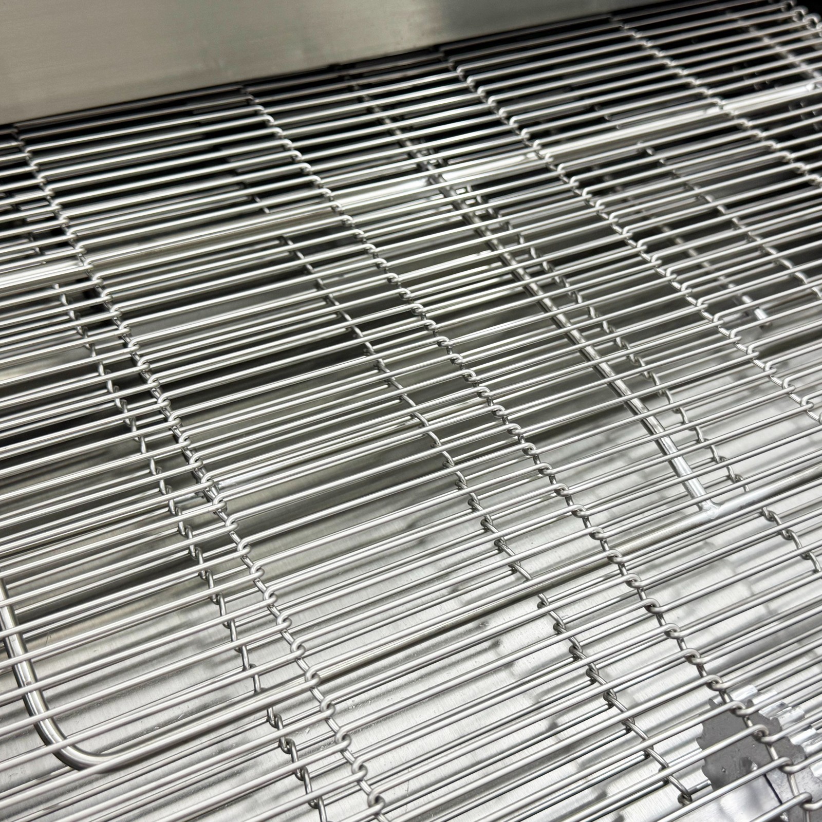 220V 18″ Countertop Chain-Type Electric Straight Tube Pizza Oven Baking Oven