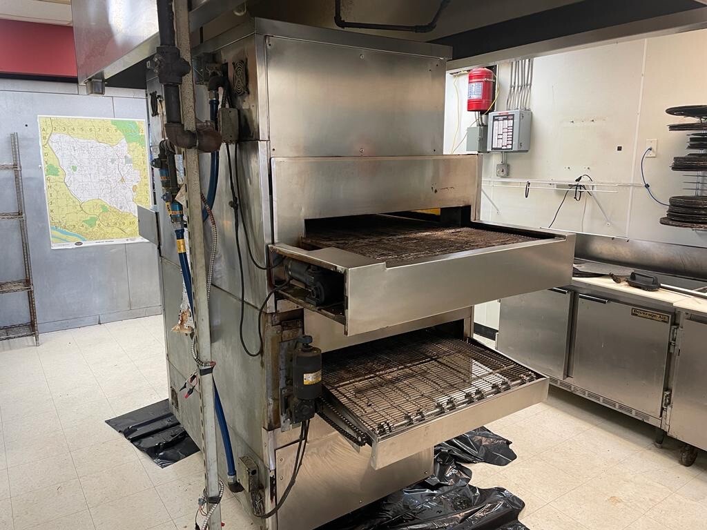 Middleby Marshall PS360 Doublestack Gas Pizza Oven Conveyor Belt