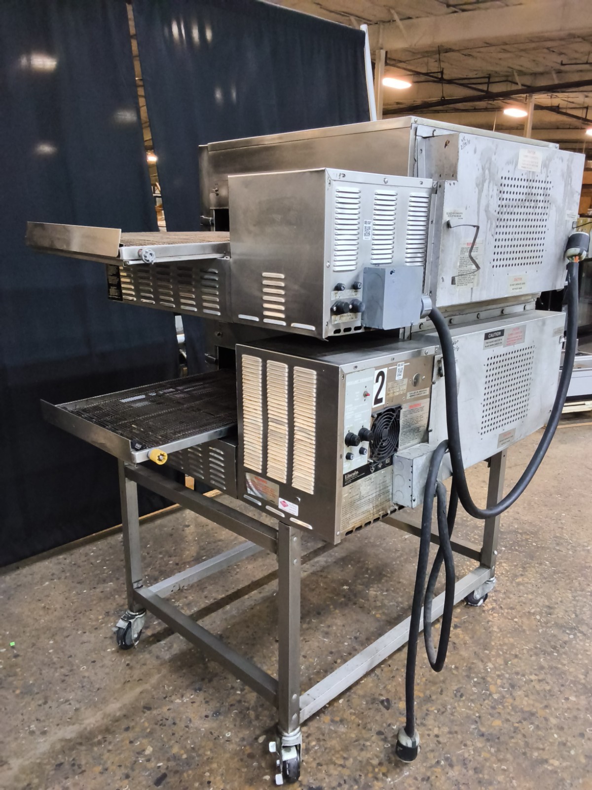 LINCOLN IMPINGER 1132 DOUBLE-STACK COMMERCIAL ELECTRIC CONVEYOR PIZZA OVEN