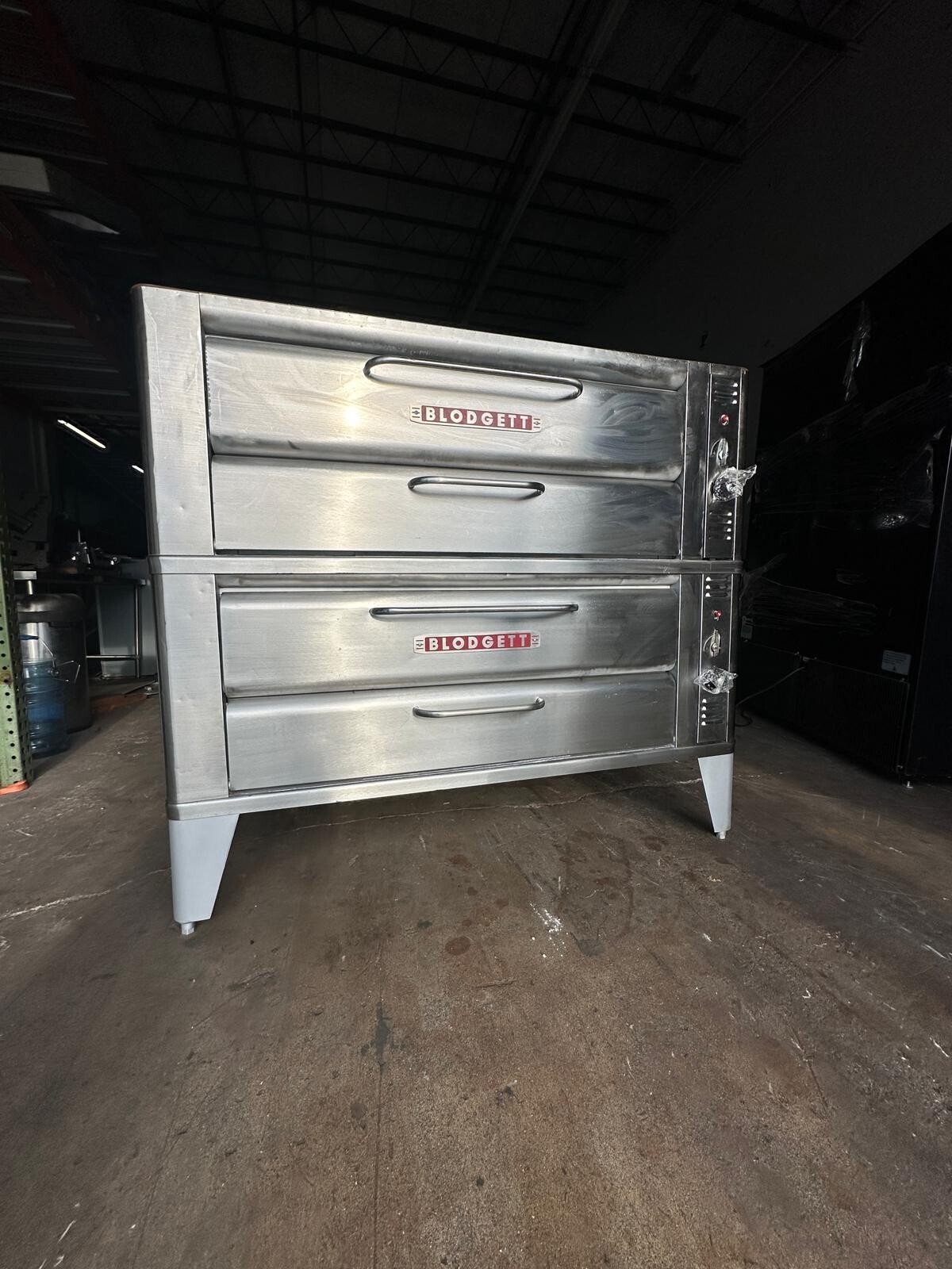 Pre-Owned Blodgett 961 Pizza oven double deck- Natural or Propane Gas