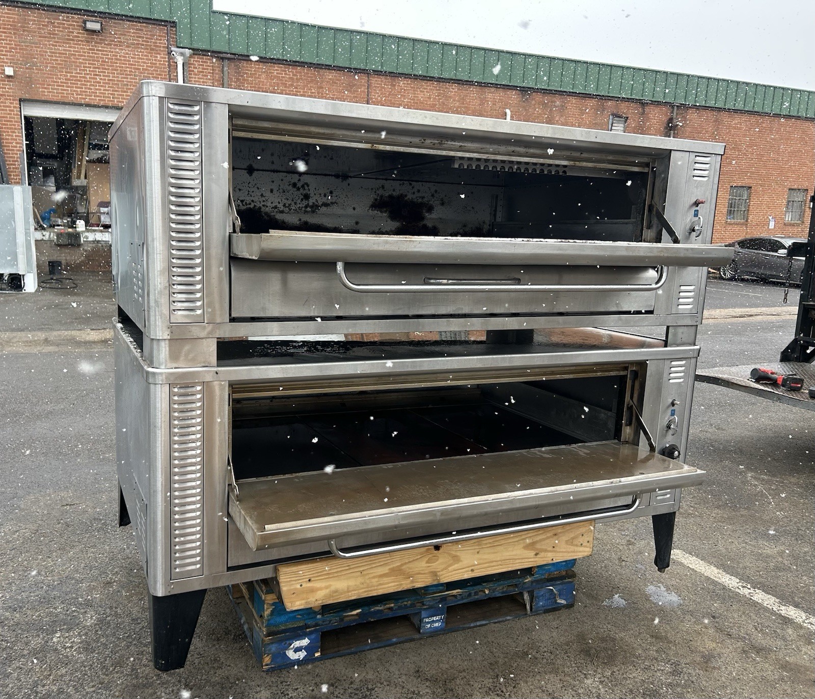 Blodgett 1060 Heavy Duty Single/Double Deck Pizza Oven Fully Functional