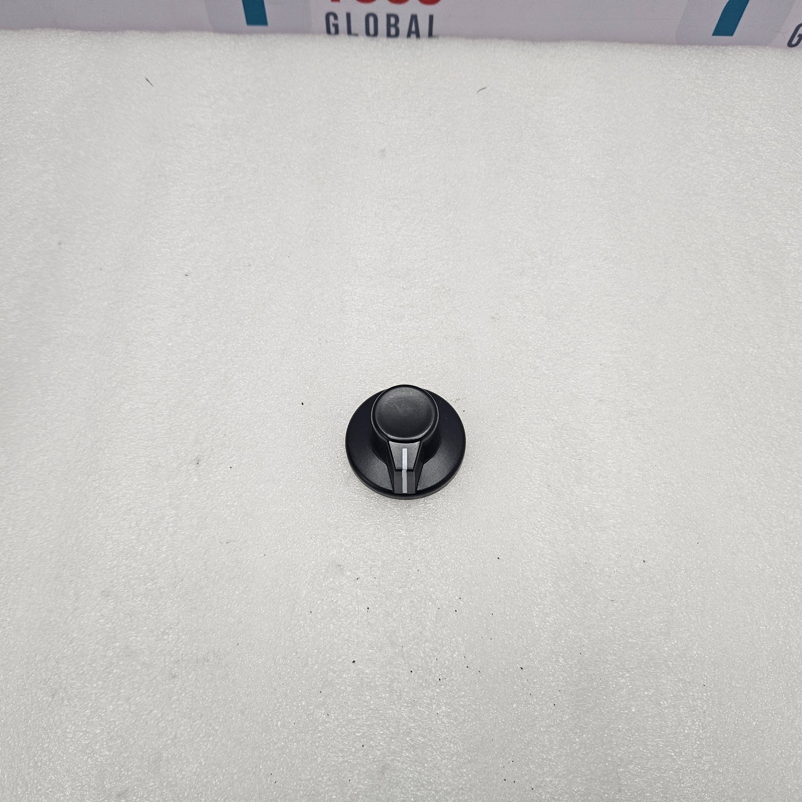 SVEBA DAHLEN 60438-800 KNOB FOR PIZZA OVEN NEW LOT OF 2