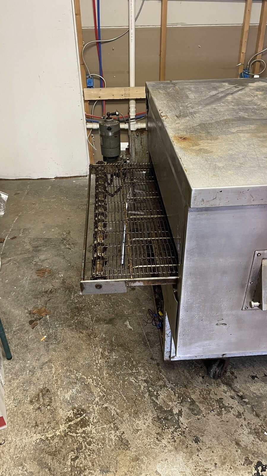 PS360 Gas Conveyer Oven. Good Condition And Works Great.