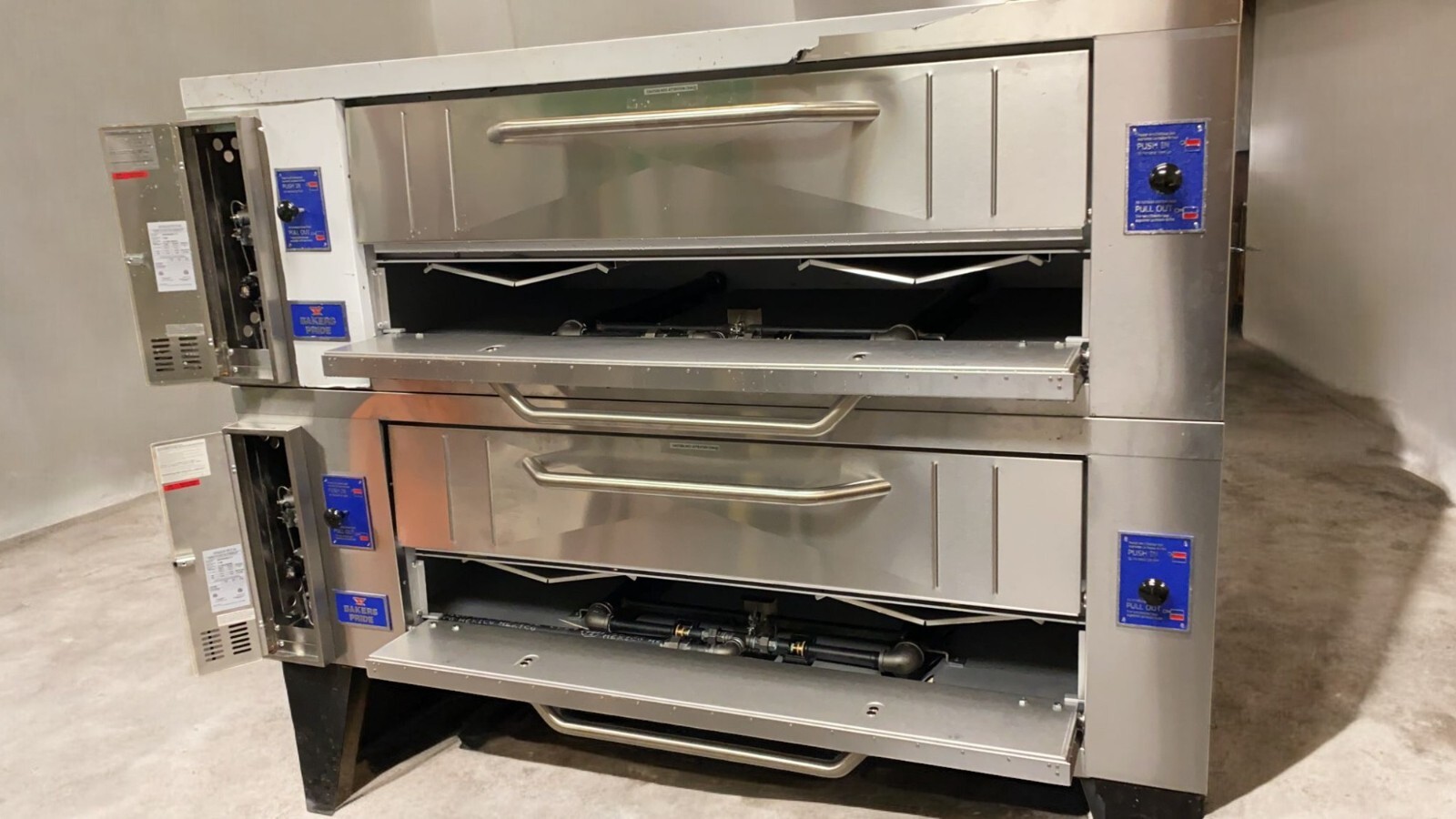 Baker’s Pride Y600 Double Deck Pizza Oven Refurbished