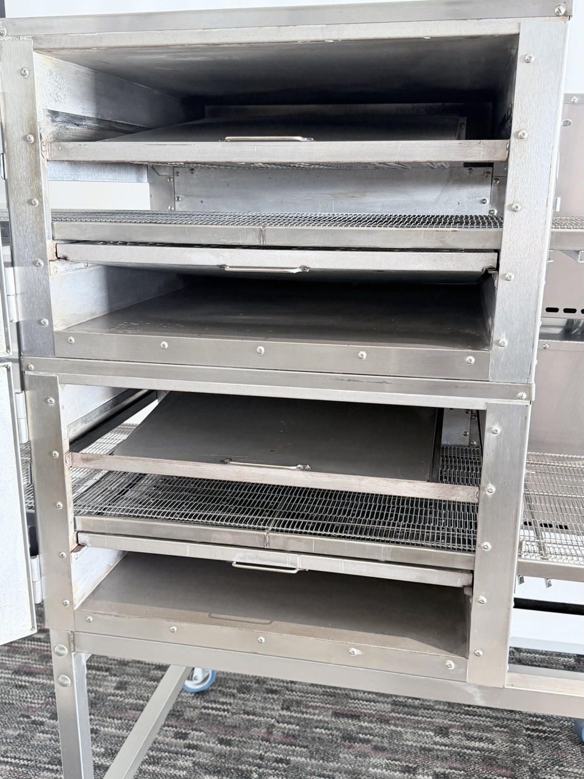 Lincoln Impinger 1116 Gas Double Stack Conveyor Ovens – Natural Gas Pizza Ovens