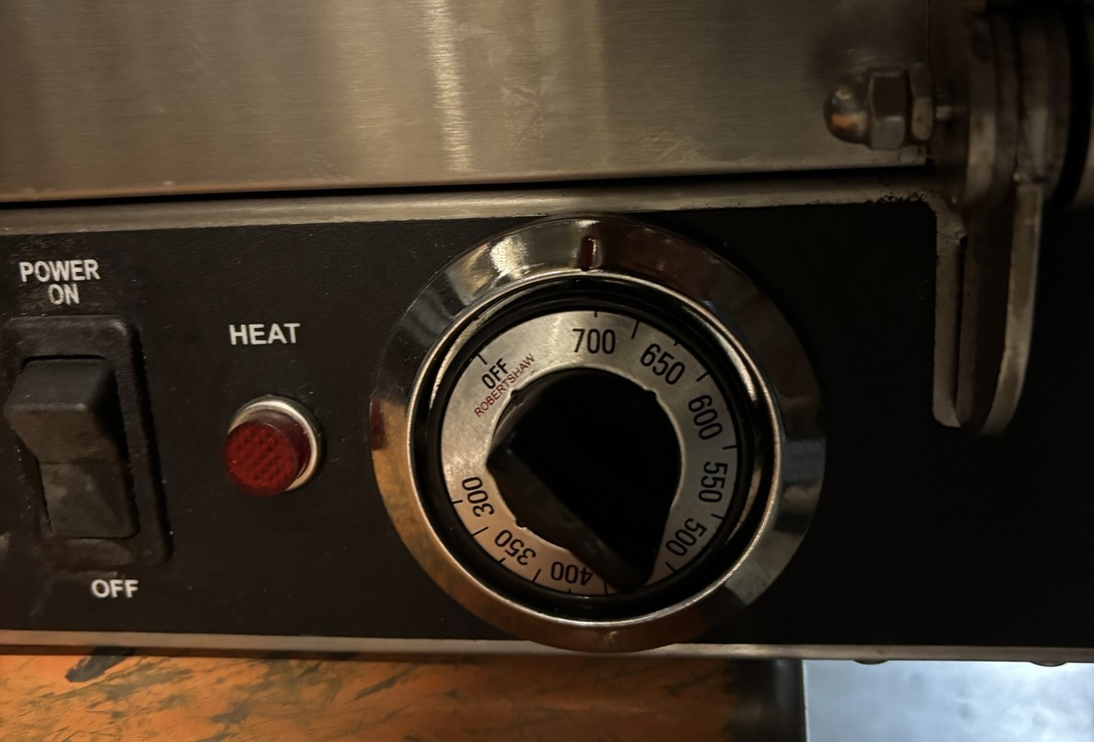 Nemco Pizza Oven, 2 removeable decks, insulated 300-700F 240v/60/1ph, 5400 watts