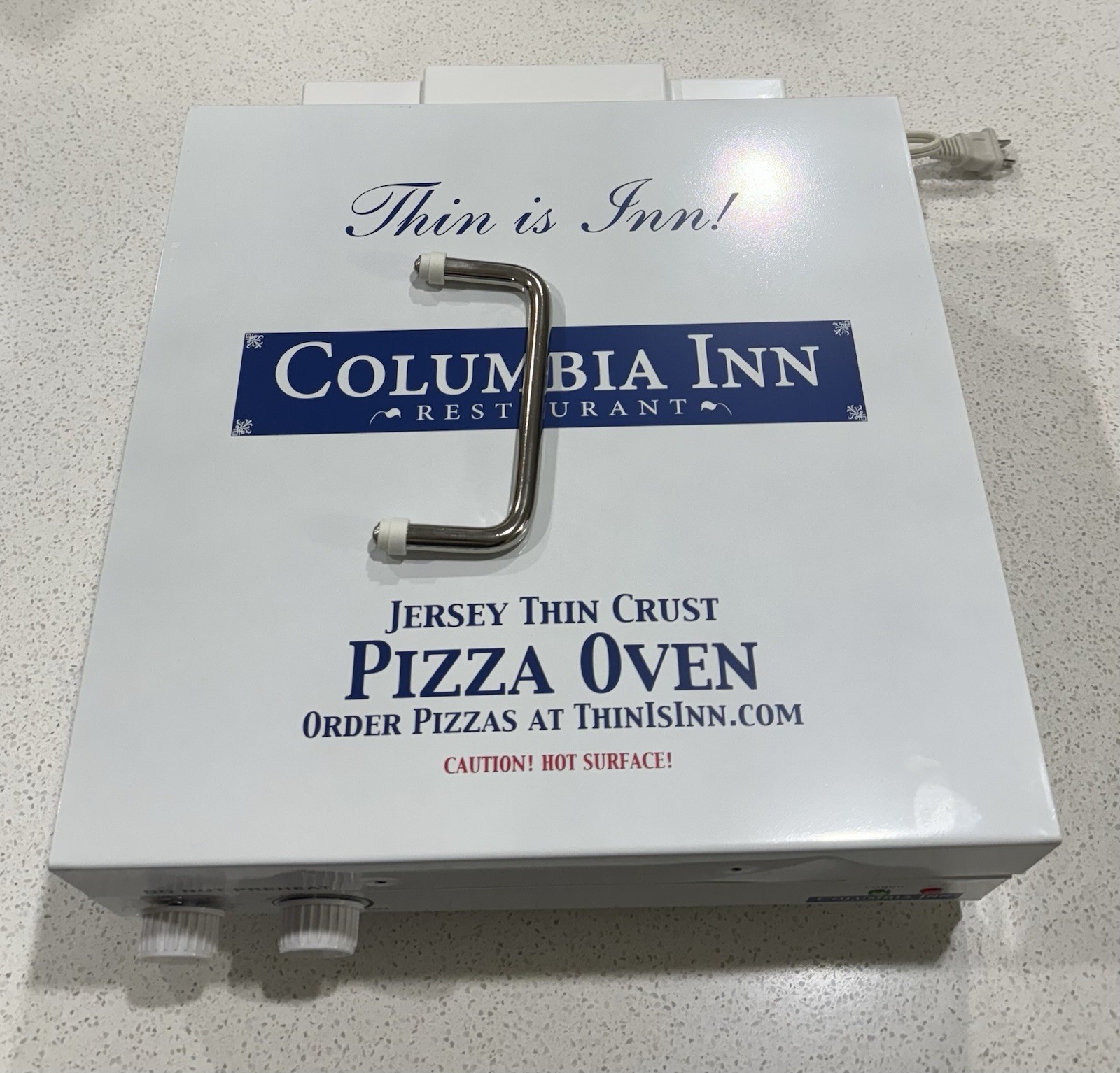 Colombia Inn Pizza Box Countertop Pizza Oven with 12″ Rotating Pan