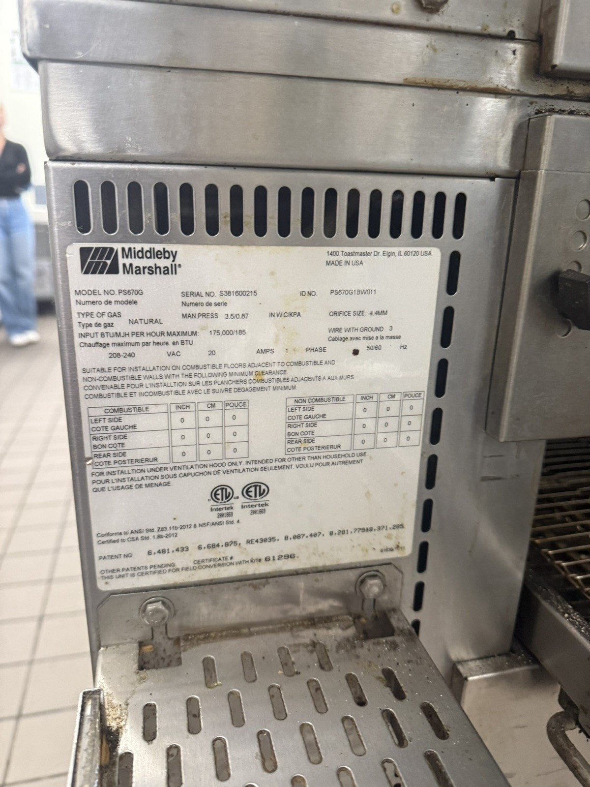 MIDDLEBY MARSHALL PS670G Touch Screen 32″ Double Conveyor Pizza Oven Nice! Great