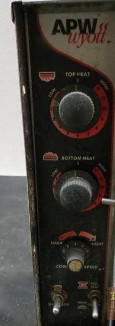 AT-10 APW Wyott 208 240 Volt Toaster bun bagel conveyor oven 208v 240v