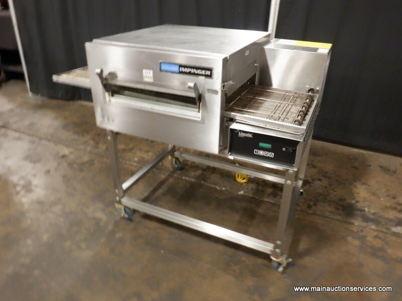 Lincoln Impinger 1116-080-A, Gas Conveyor Pizza Oven With Casters
