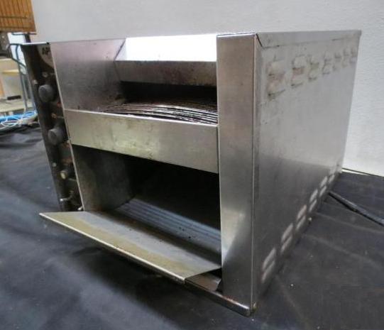 AT-10 APW Wyott 208 240 Volt Toaster bun bagel conveyor oven 208v 240v