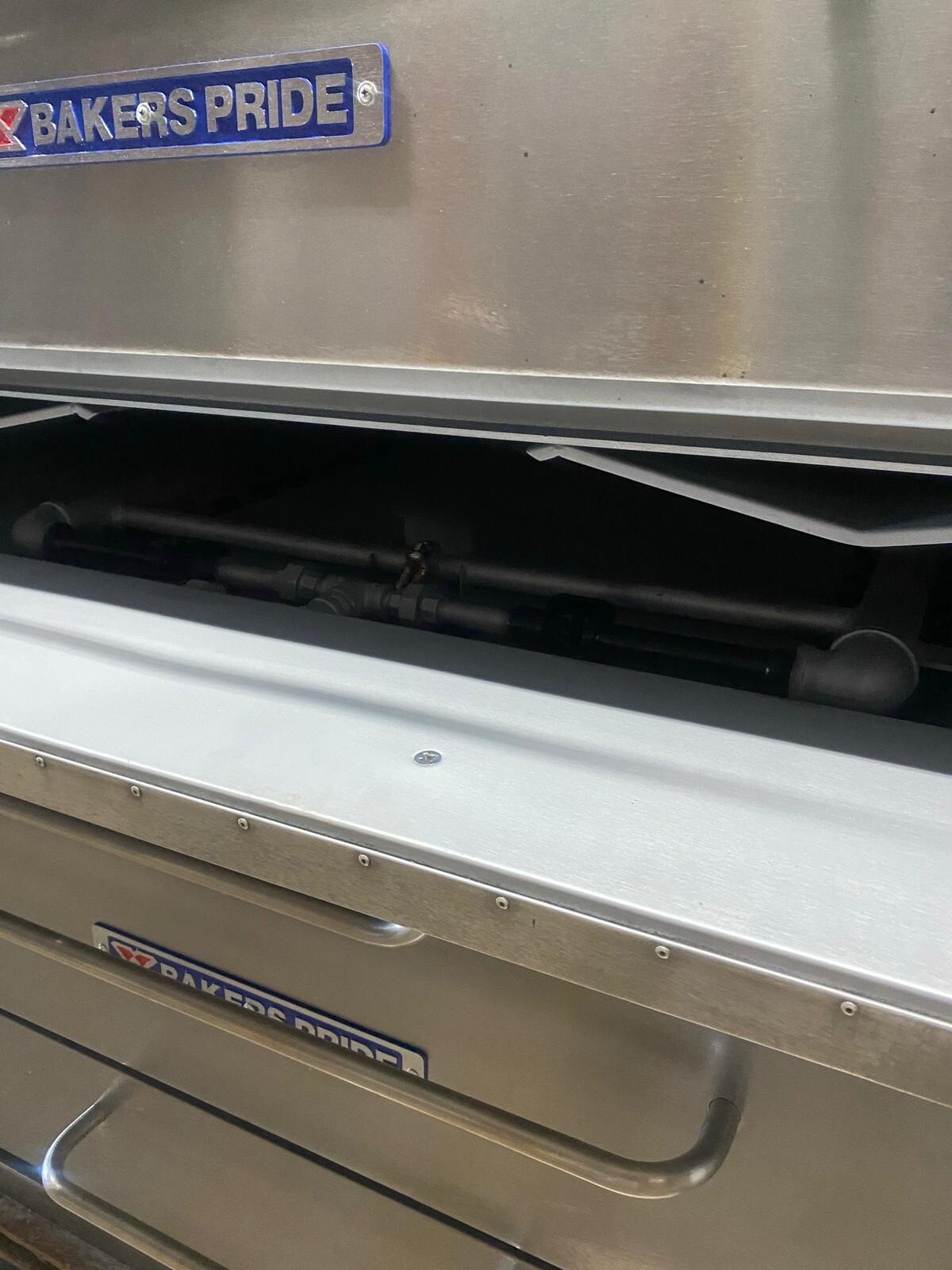 Baker’s Pride Y602 Double Deck Pizza Oven