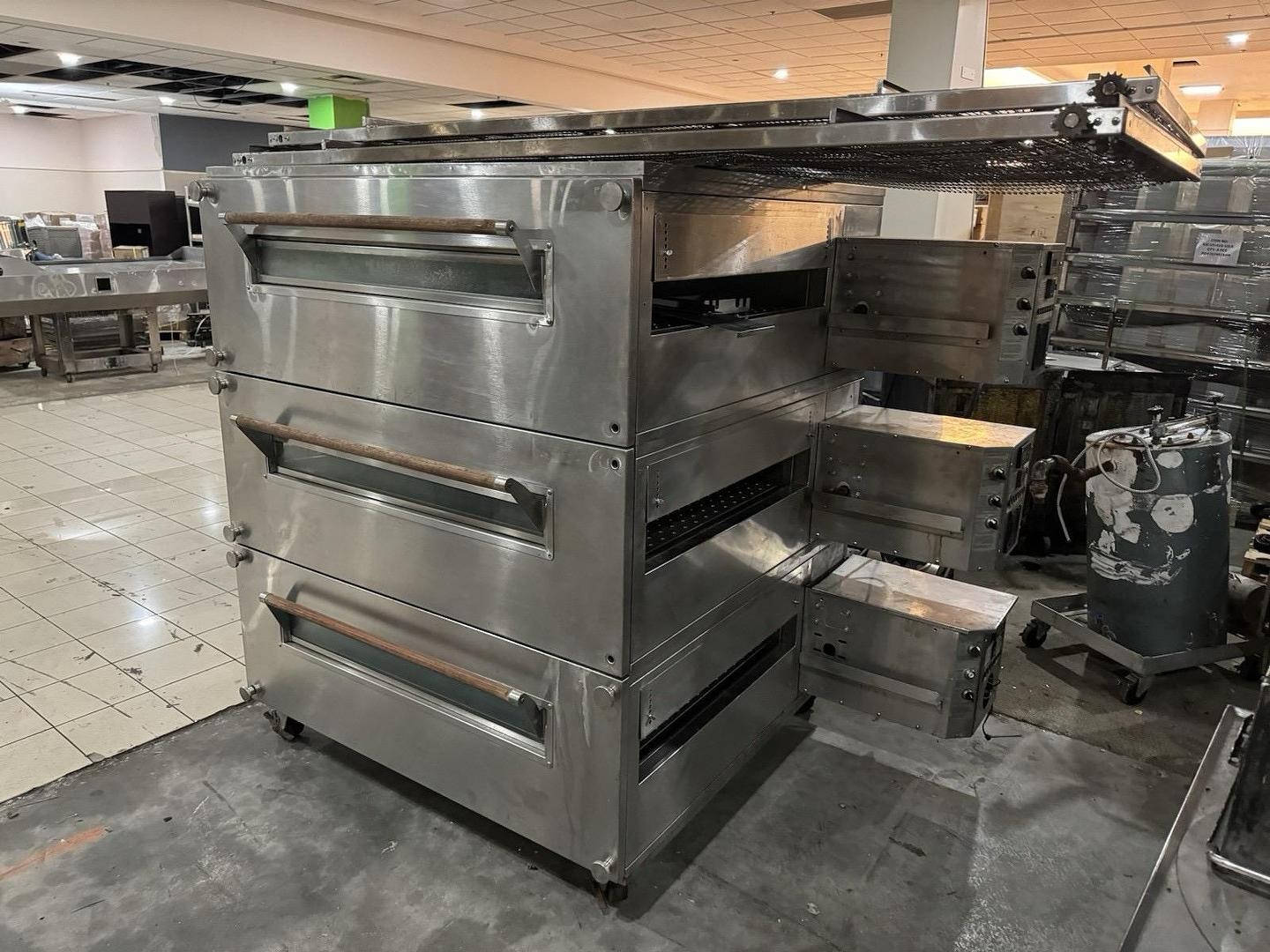 XLT 3255 Pizza Oven Double Stack- Nat Gas
