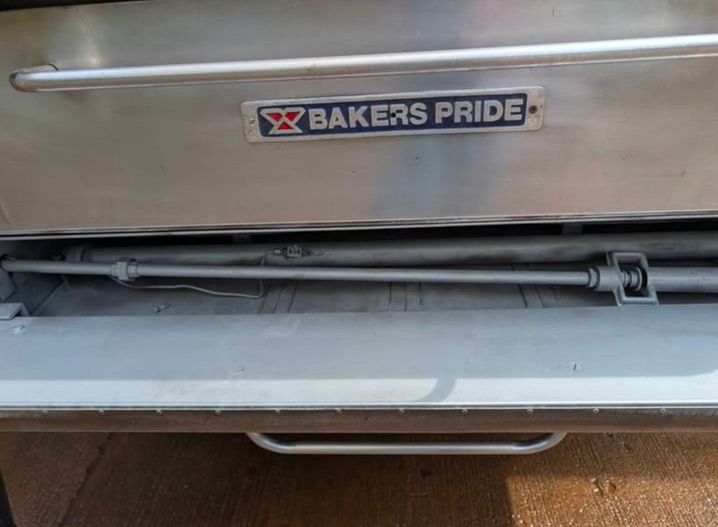 BAKERS PRIDE 451 NATURAL DECK GAS DOUBLE PIZZA OVEN NEW STONES